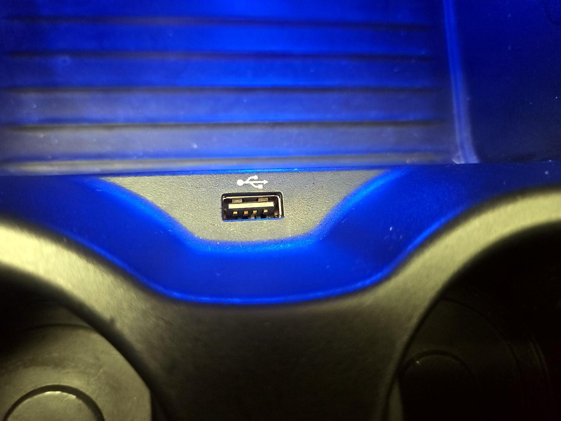 Thumbnail: 2020 BMW 5 Series - 18