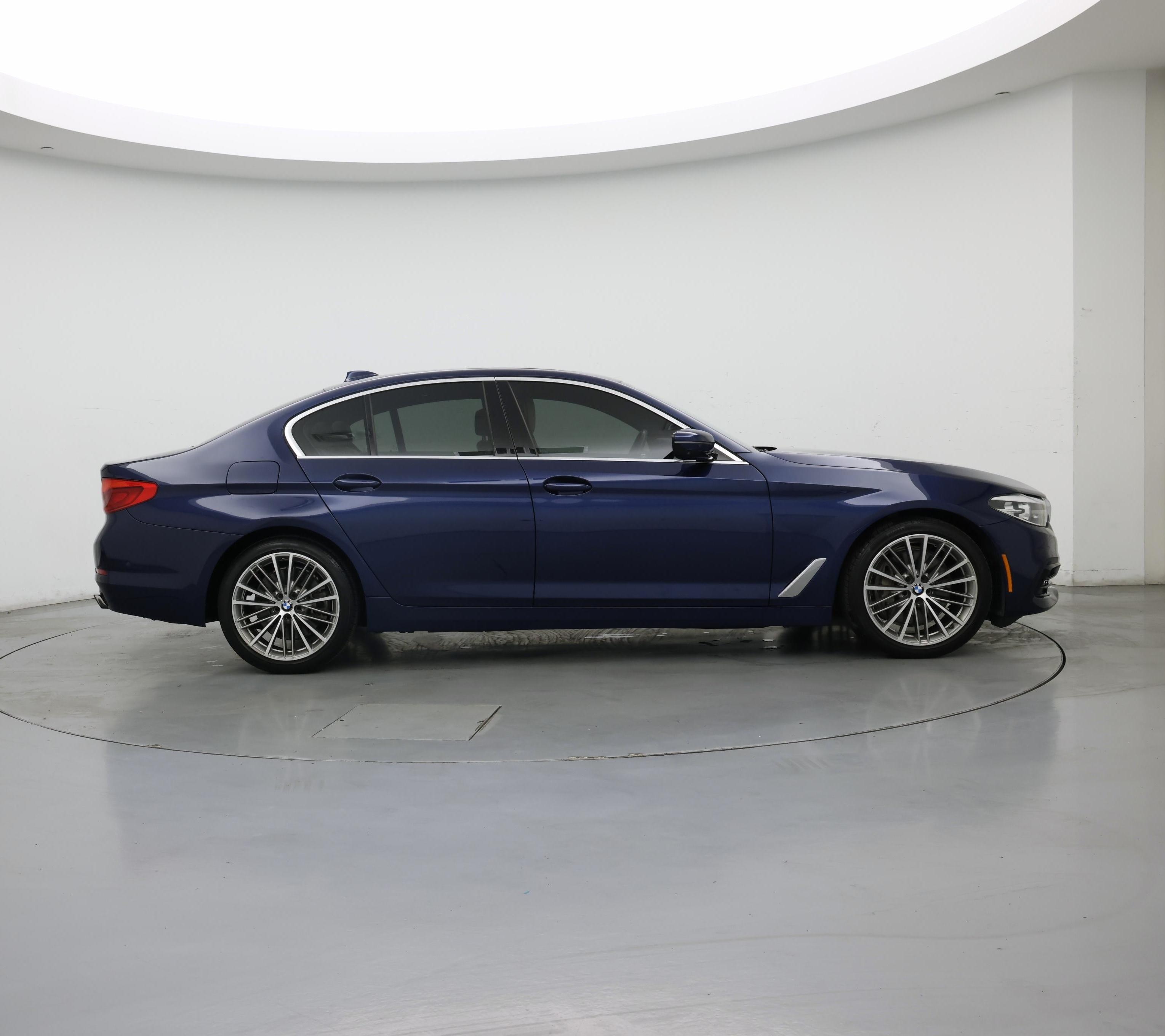 Thumbnail: 2020 BMW 5 Series - 7