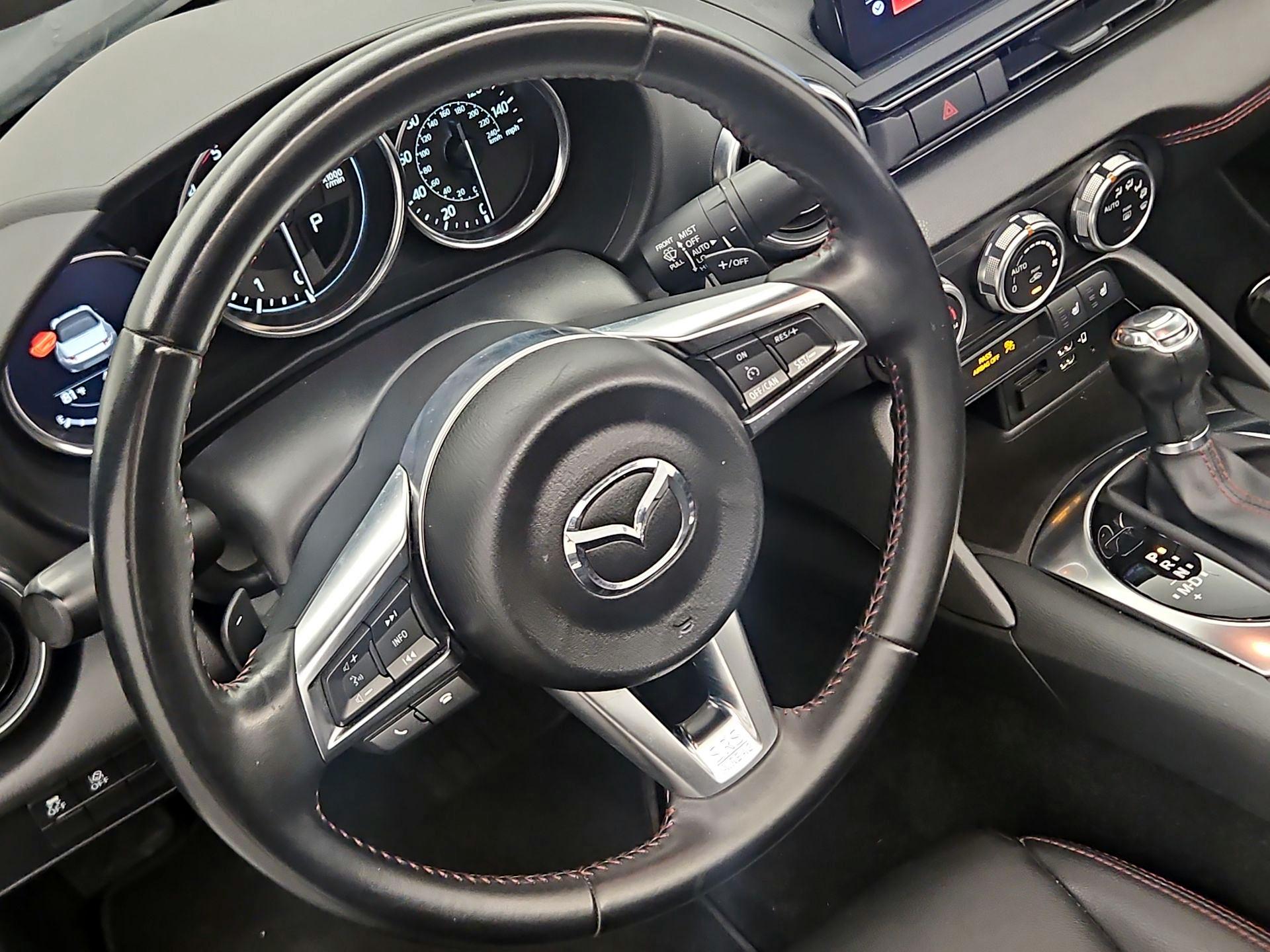 Thumbnail: 2019 Mazda MX-5 Miata - 10