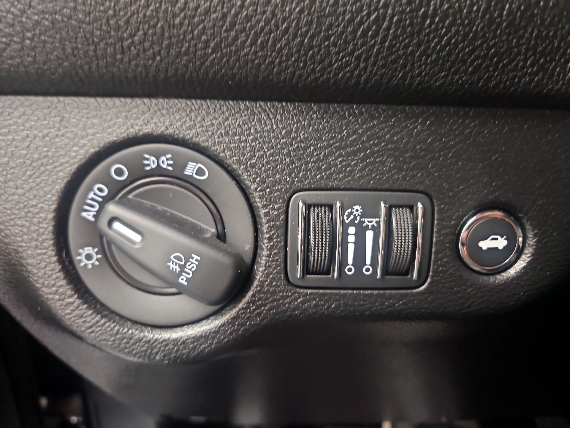 Thumbnail: 2022 Dodge Challenger - 13