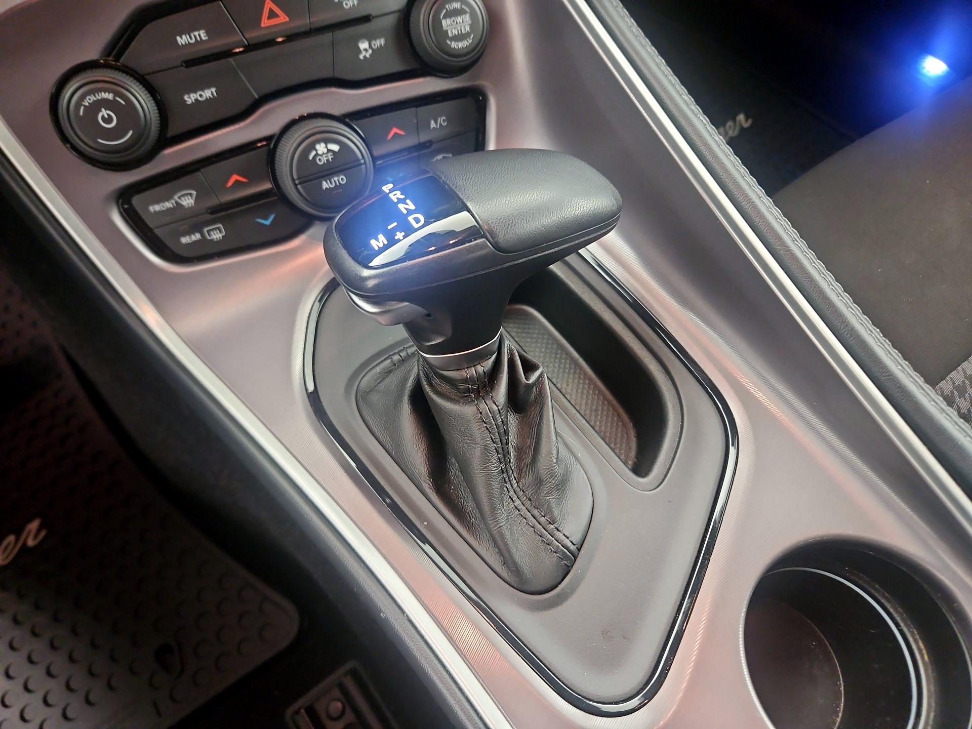 Thumbnail: 2022 Dodge Challenger - 17