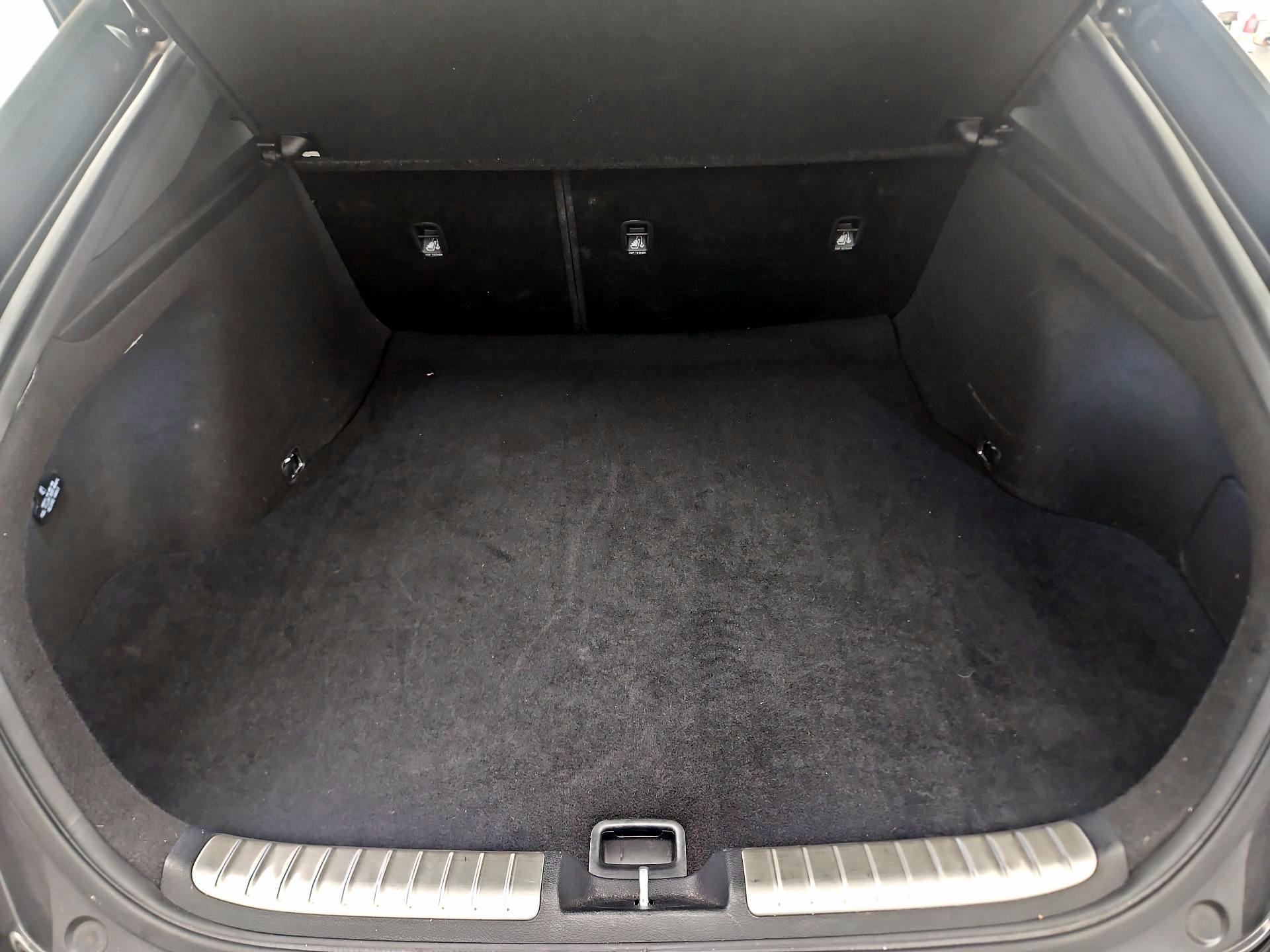 Thumbnail: 2020 Kia Stinger - 17