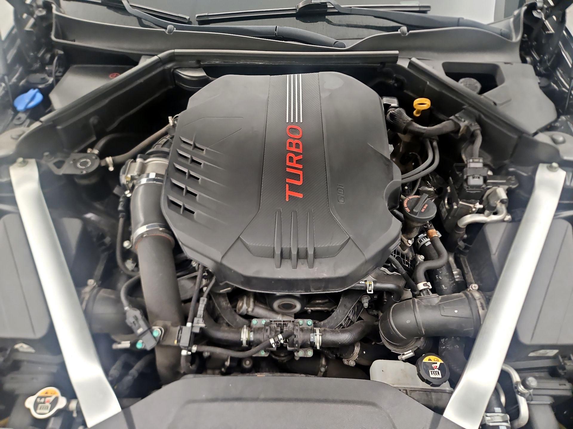 Thumbnail: 2020 Kia Stinger - 18