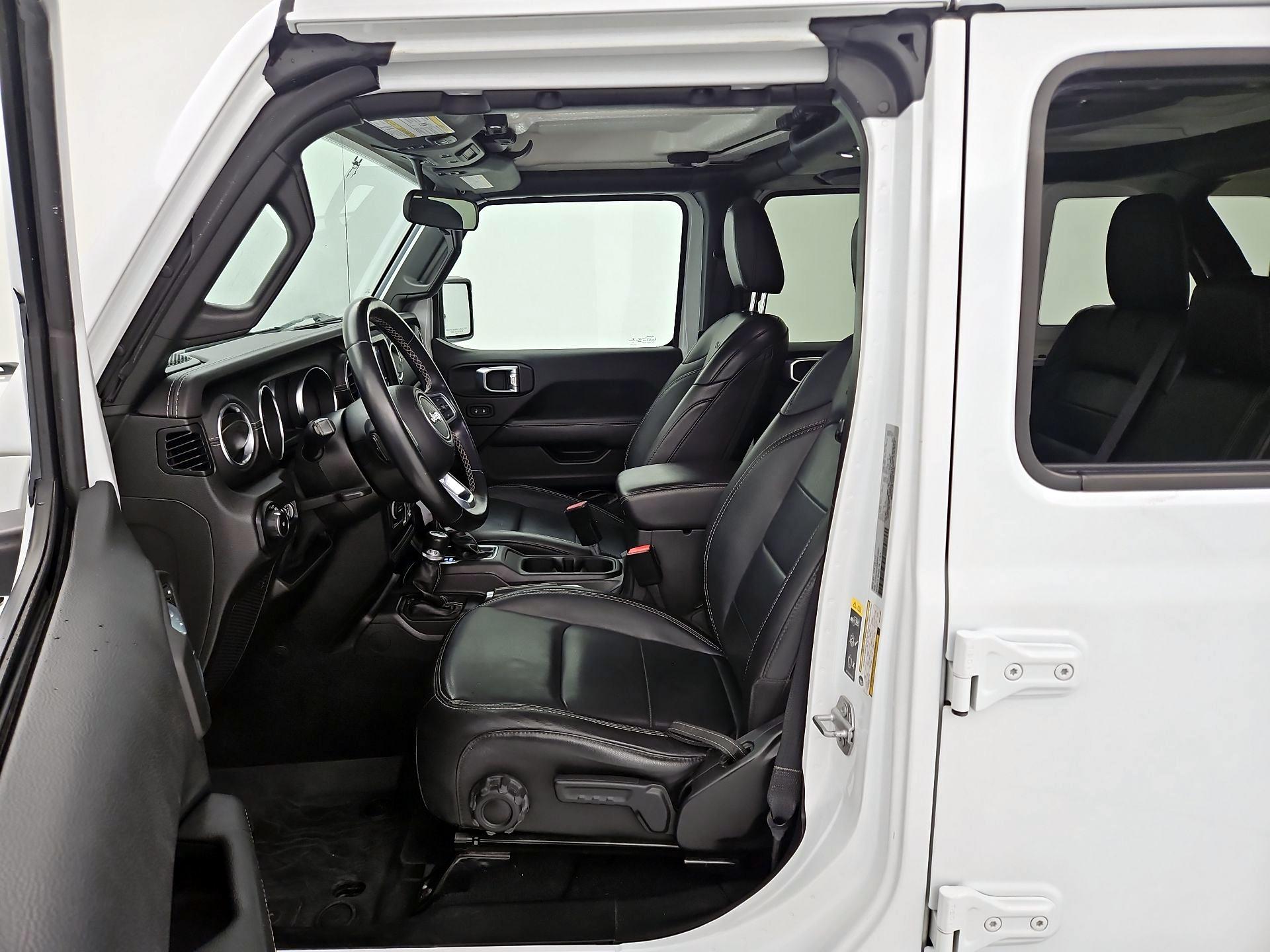 Thumbnail: 2021 Jeep Wrangler - 11