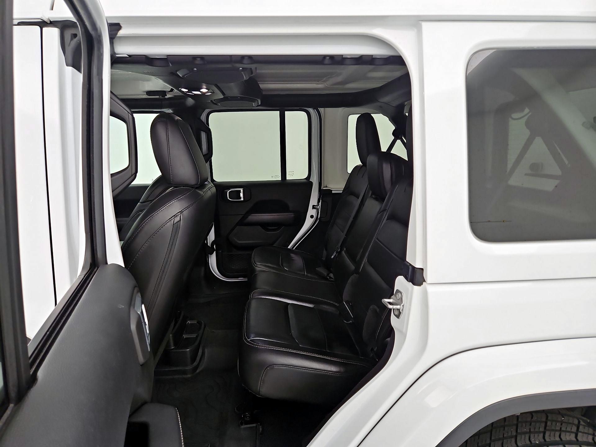 Thumbnail: 2021 Jeep Wrangler - 19