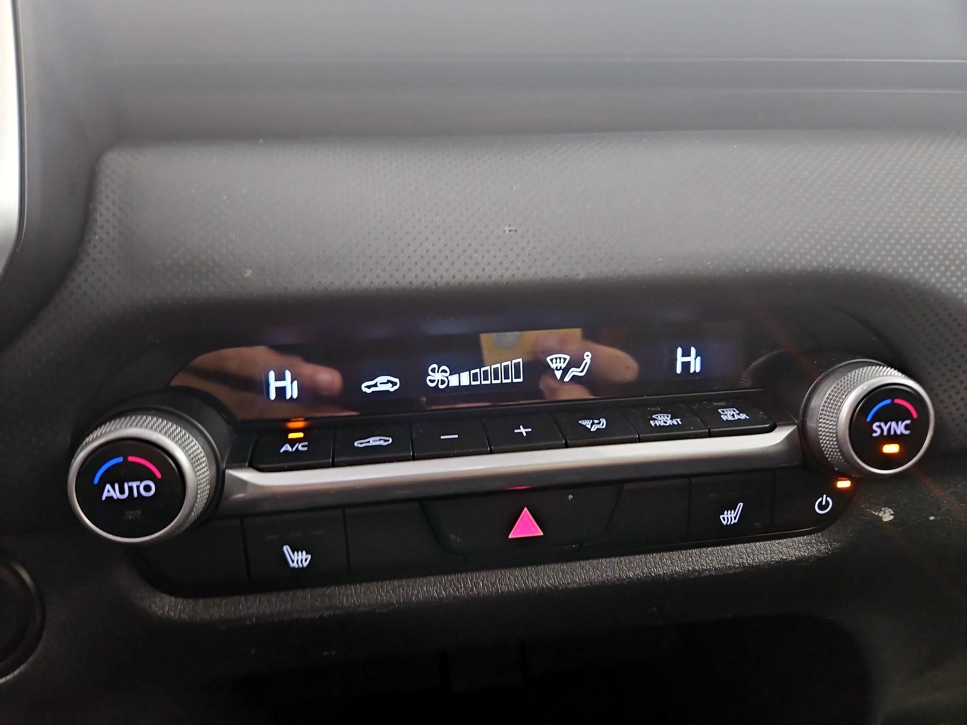Thumbnail: 2025 Mazda CX-50 - 16