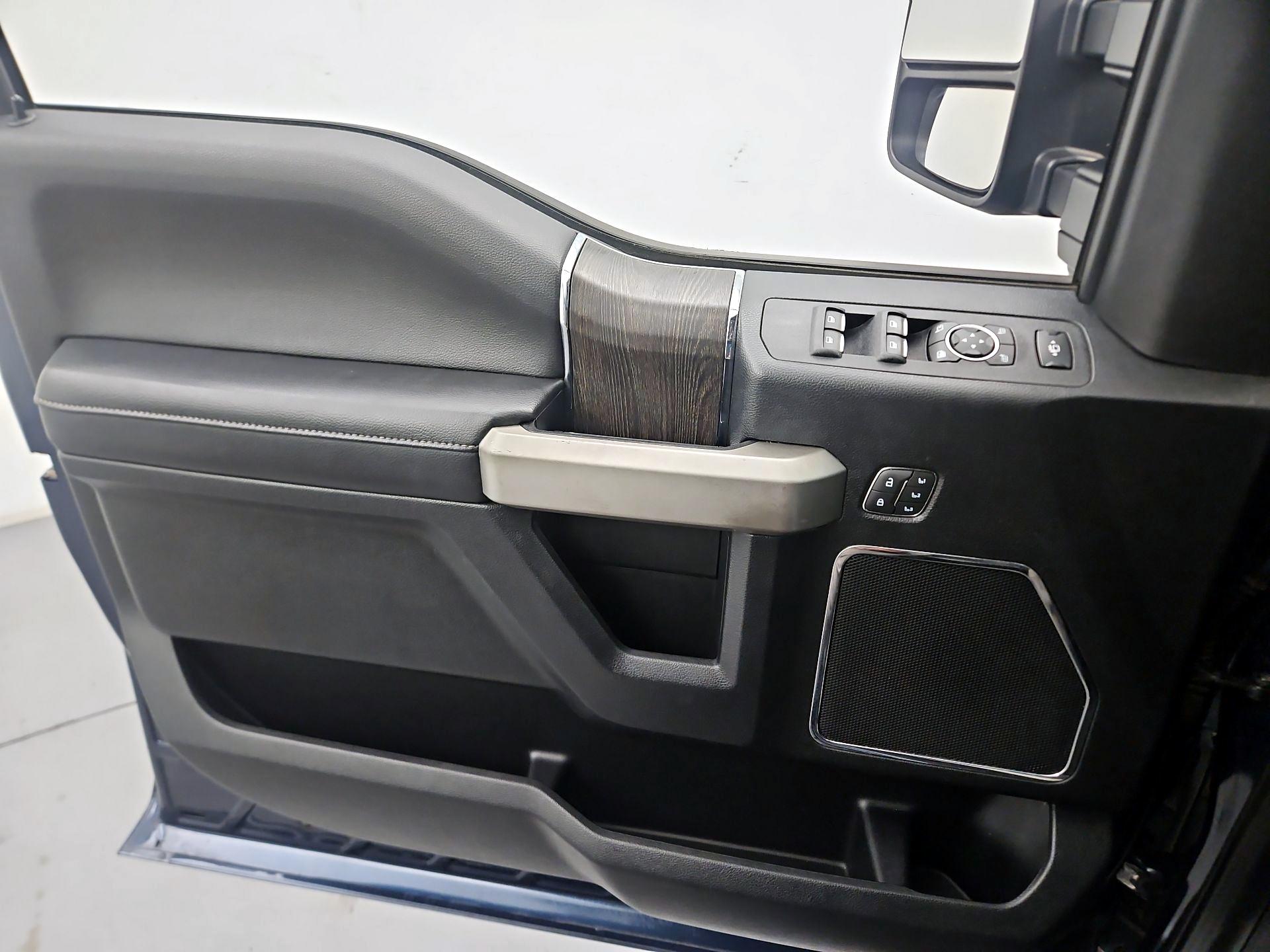 Thumbnail: 2020 Ford F-250 - 12