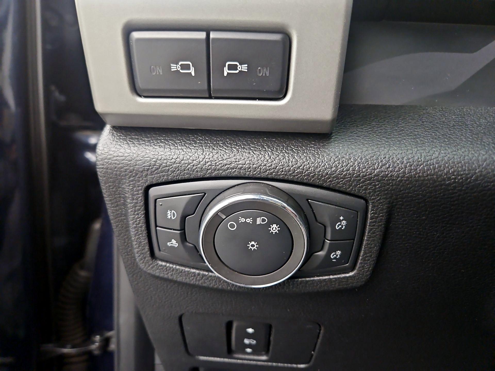 Thumbnail: 2020 Ford F-250 - 13