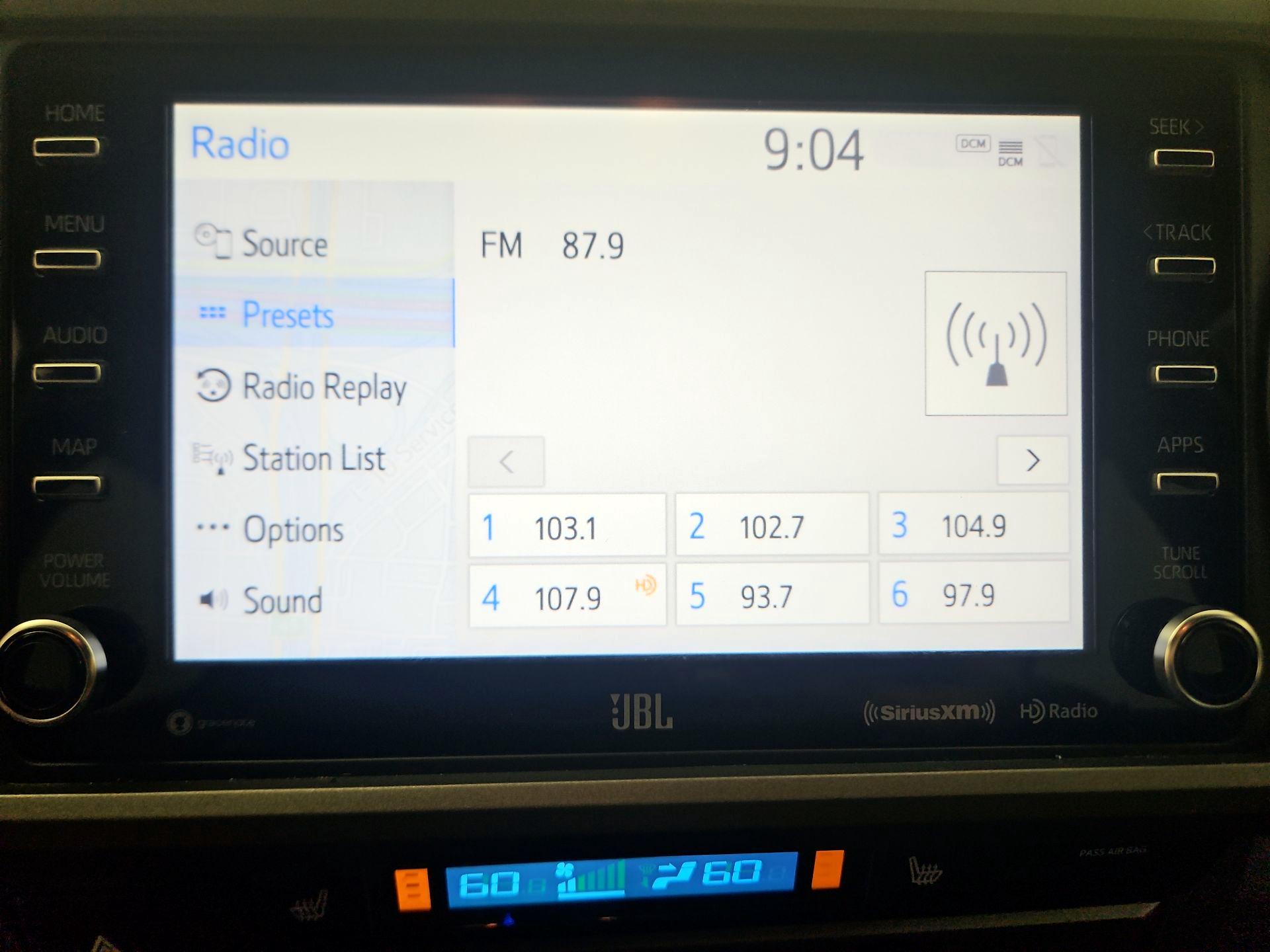 Thumbnail: 2022 Toyota Tacoma - 15