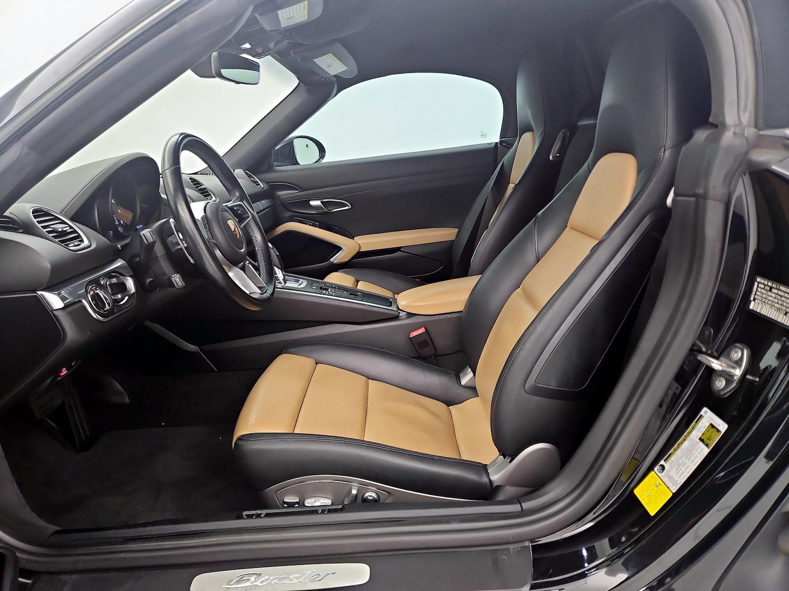 2018 Porsche 718 Base - Photo 10