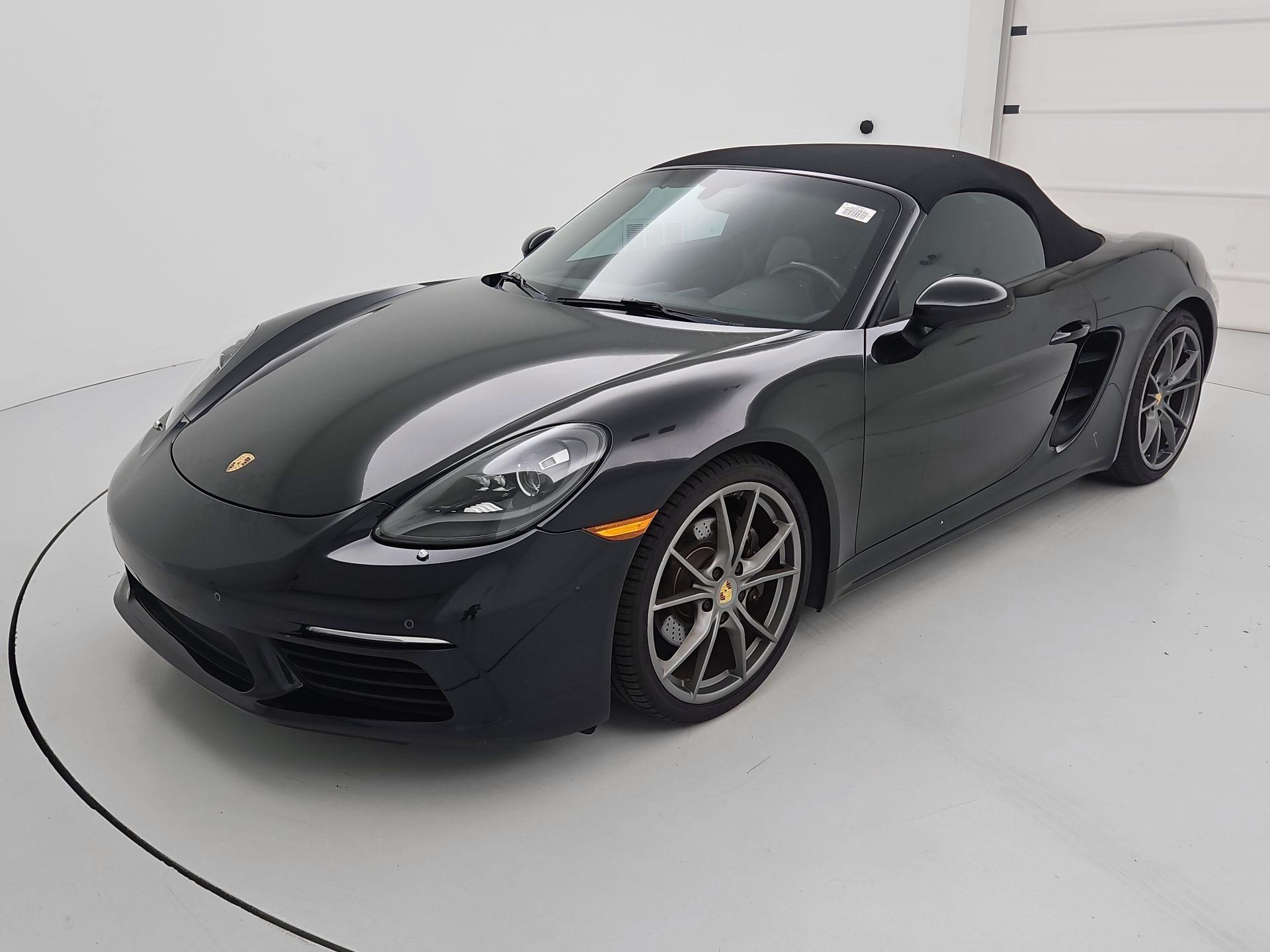 Thumbnail: 2018 Porsche 718 Boxster - 3