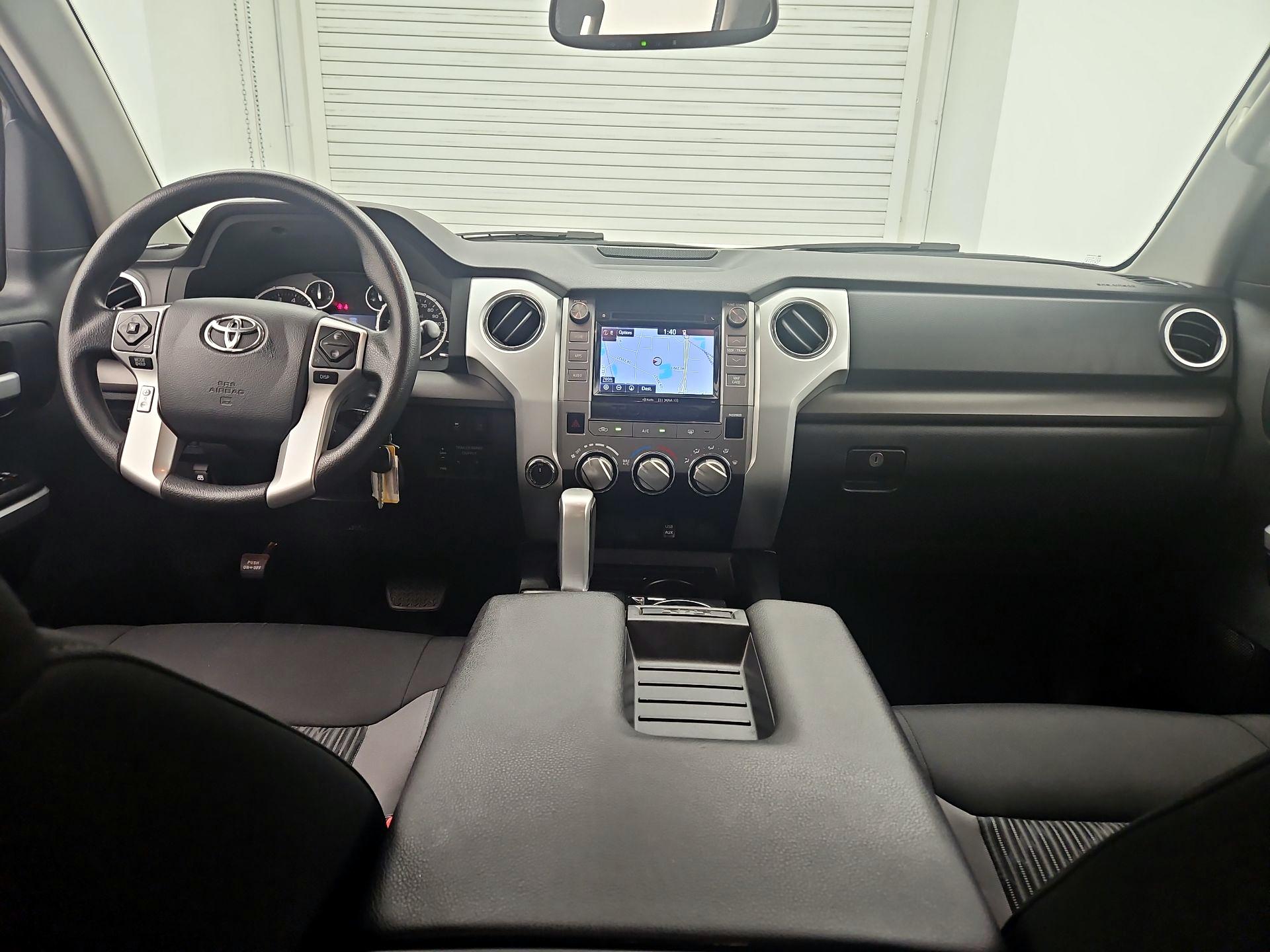 Thumbnail: 2017 Toyota Tundra - 9