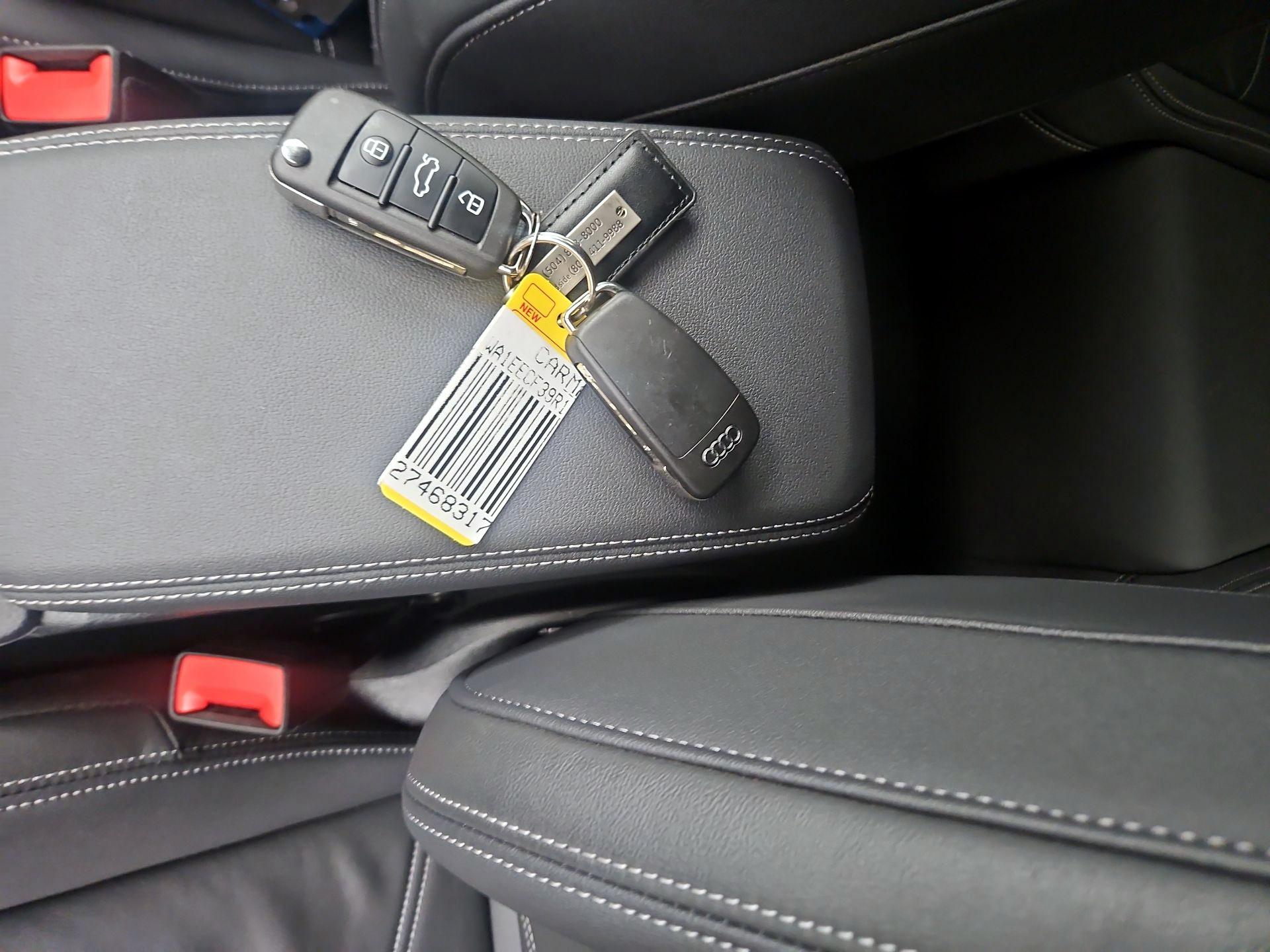 Thumbnail: 2024 Audi Q3 - 19