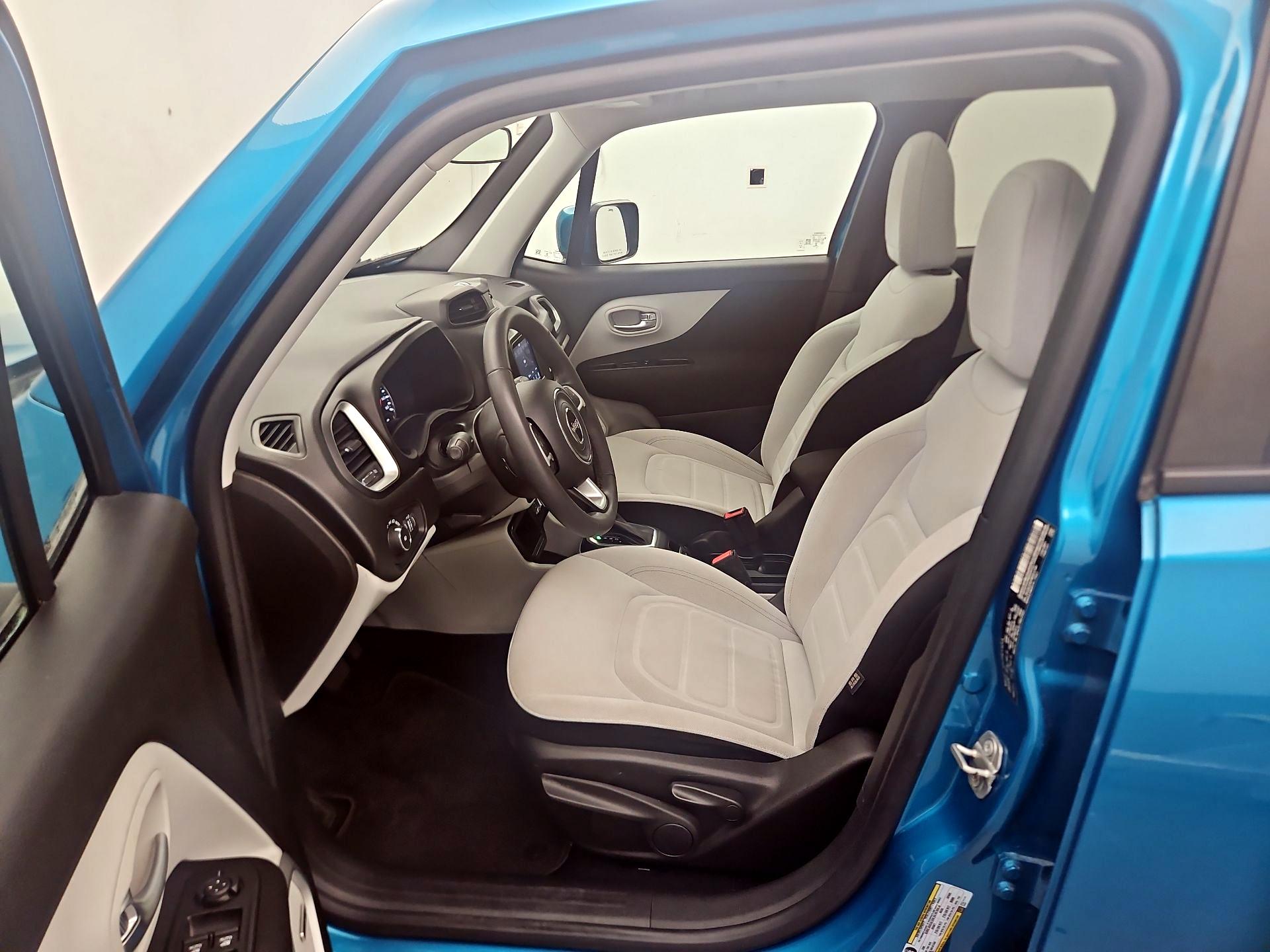 Thumbnail: 2021 Jeep Renegade - 11