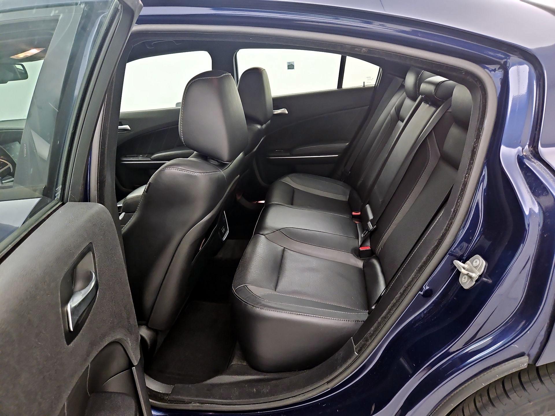 Thumbnail: 2016 Dodge Charger - 20