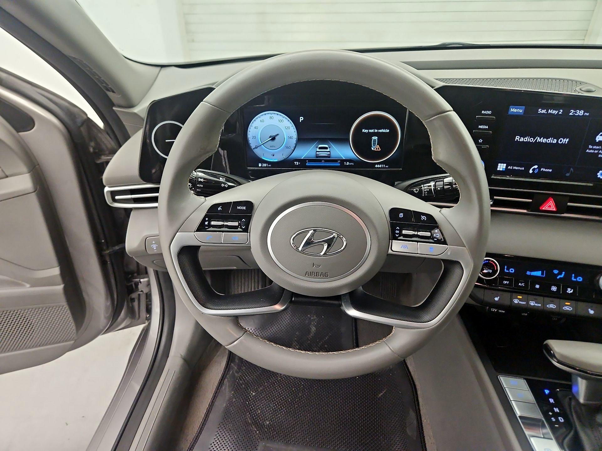 Thumbnail: 2021 Hyundai Elantra - 10
