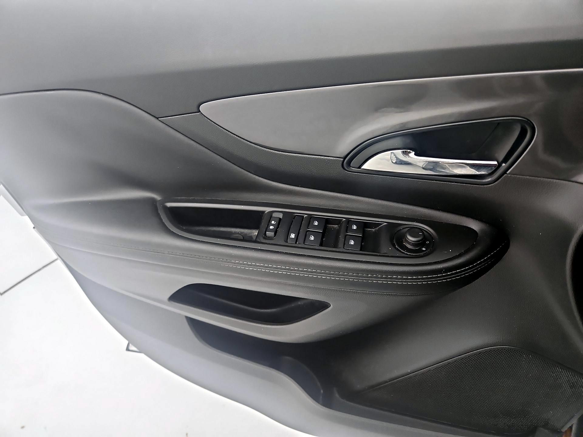 Thumbnail: 2019 Buick Encore - 12