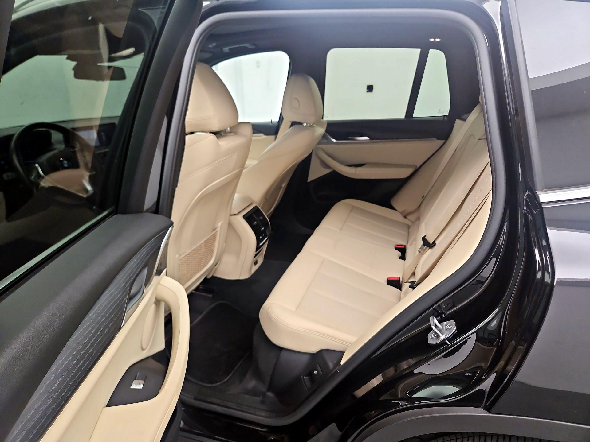 Thumbnail: 2022 BMW X3 - 16