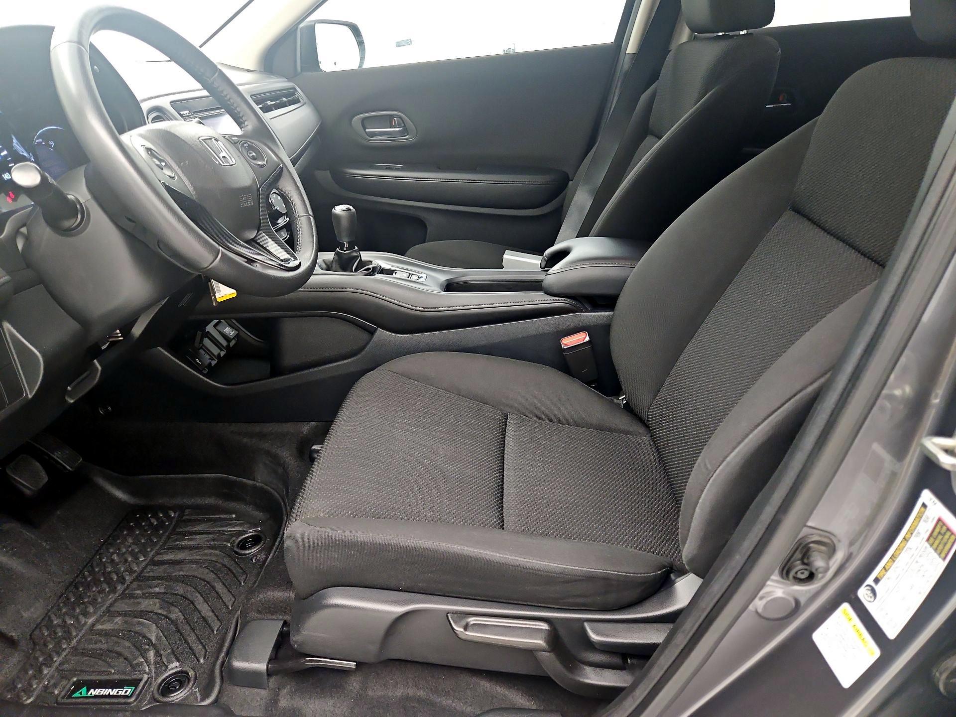 Thumbnail: 2016 Honda HR-V - 11