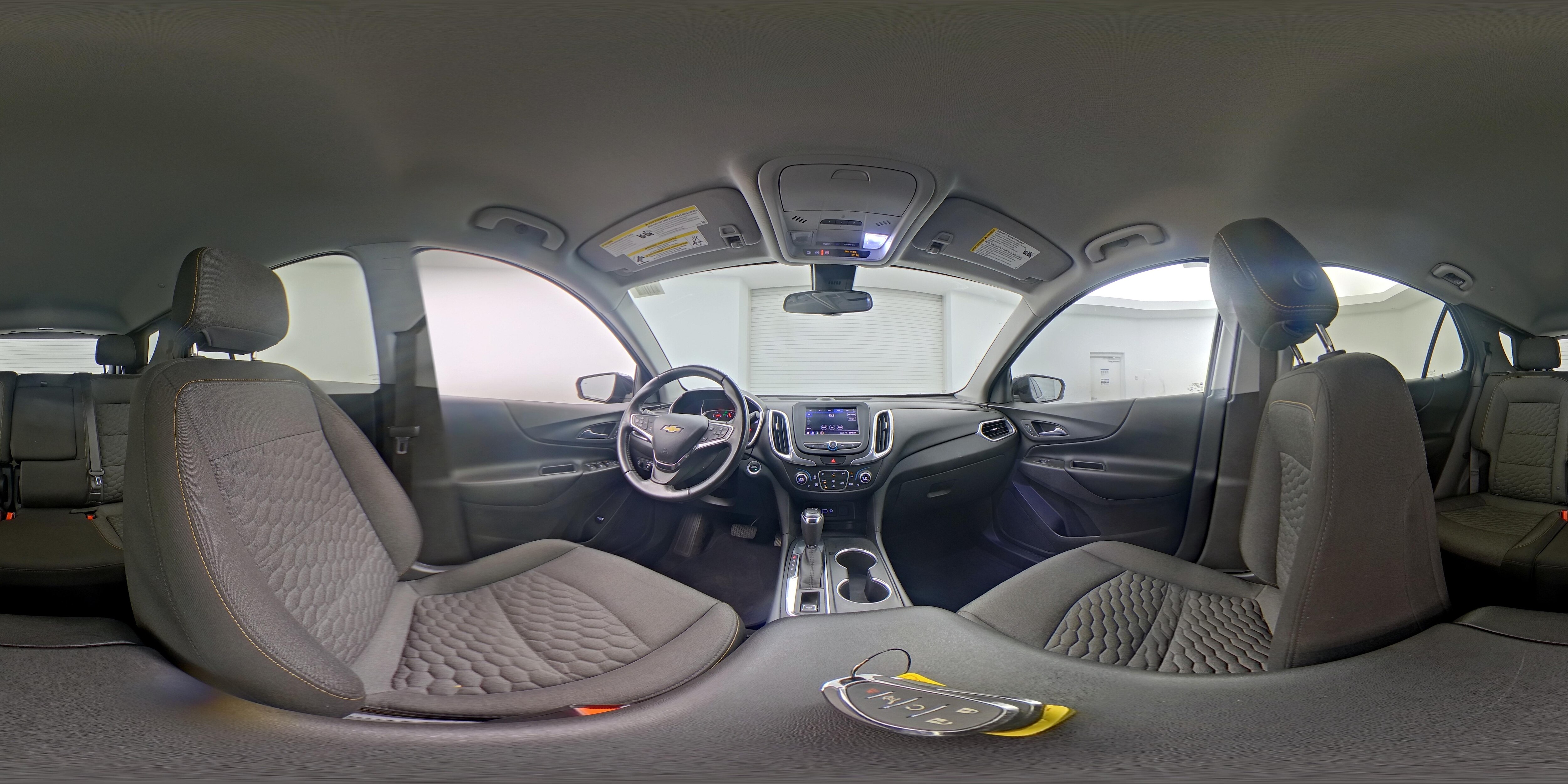 2020 Chevrolet Equinox LT - Photo 24