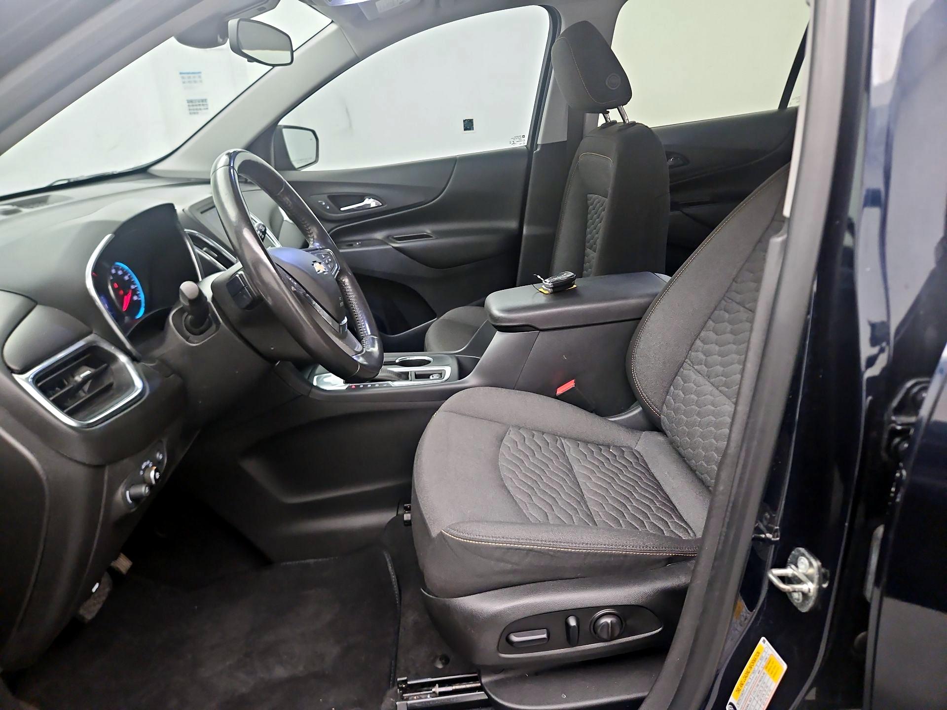 Thumbnail: 2020 Chevrolet Equinox - 11