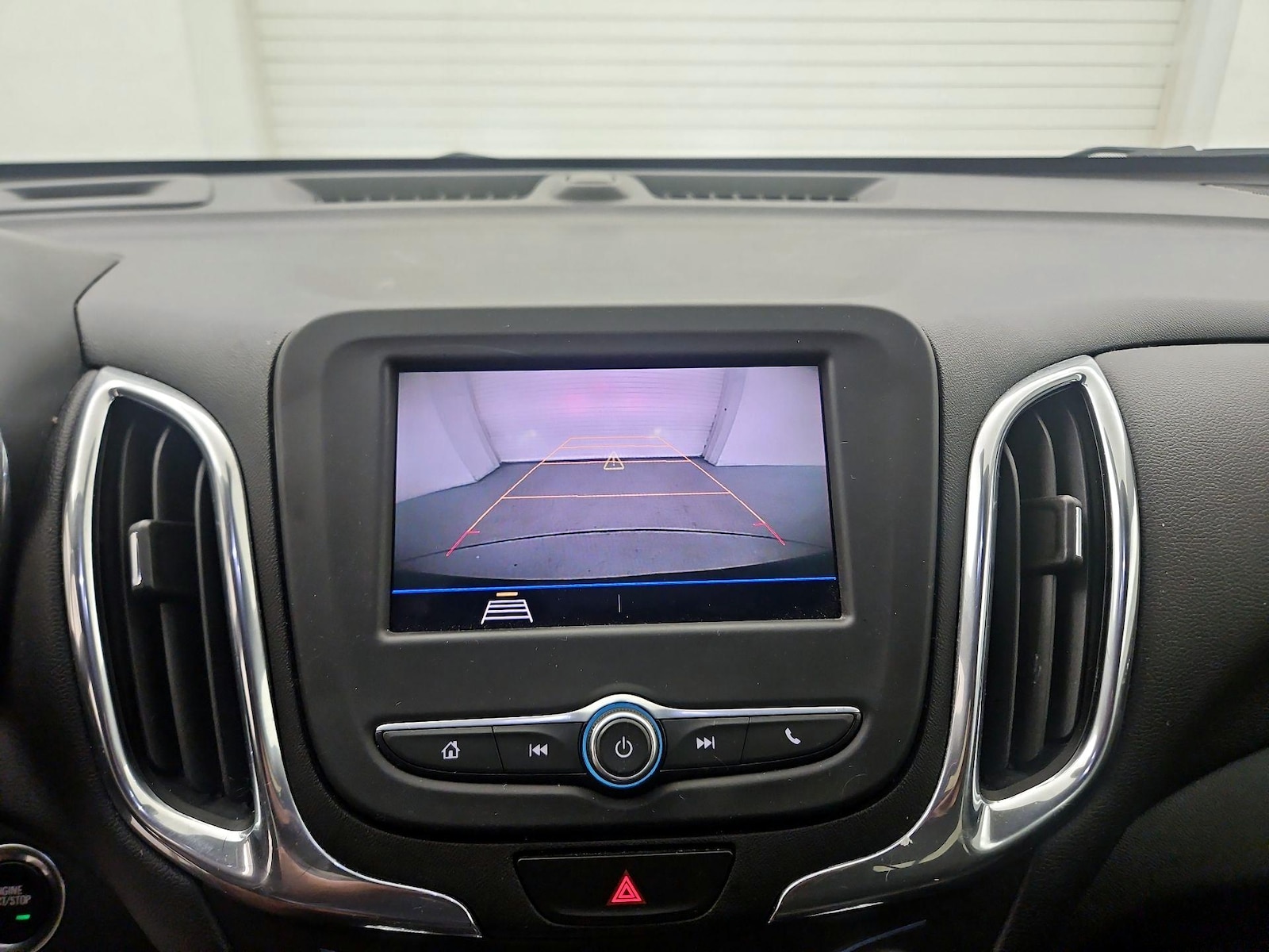 2020 Chevrolet Equinox LT - Photo 15