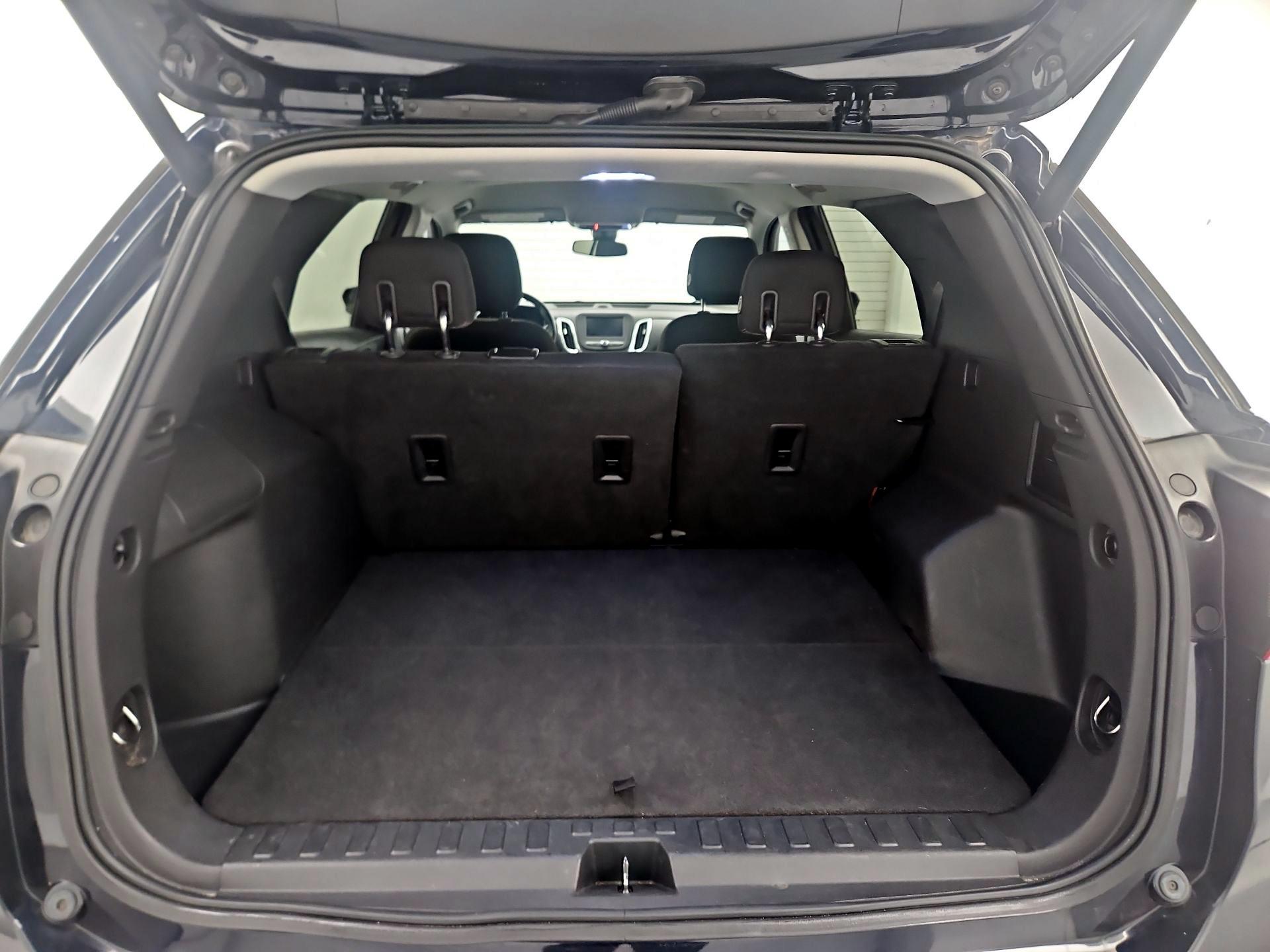 Thumbnail: 2020 Chevrolet Equinox - 20