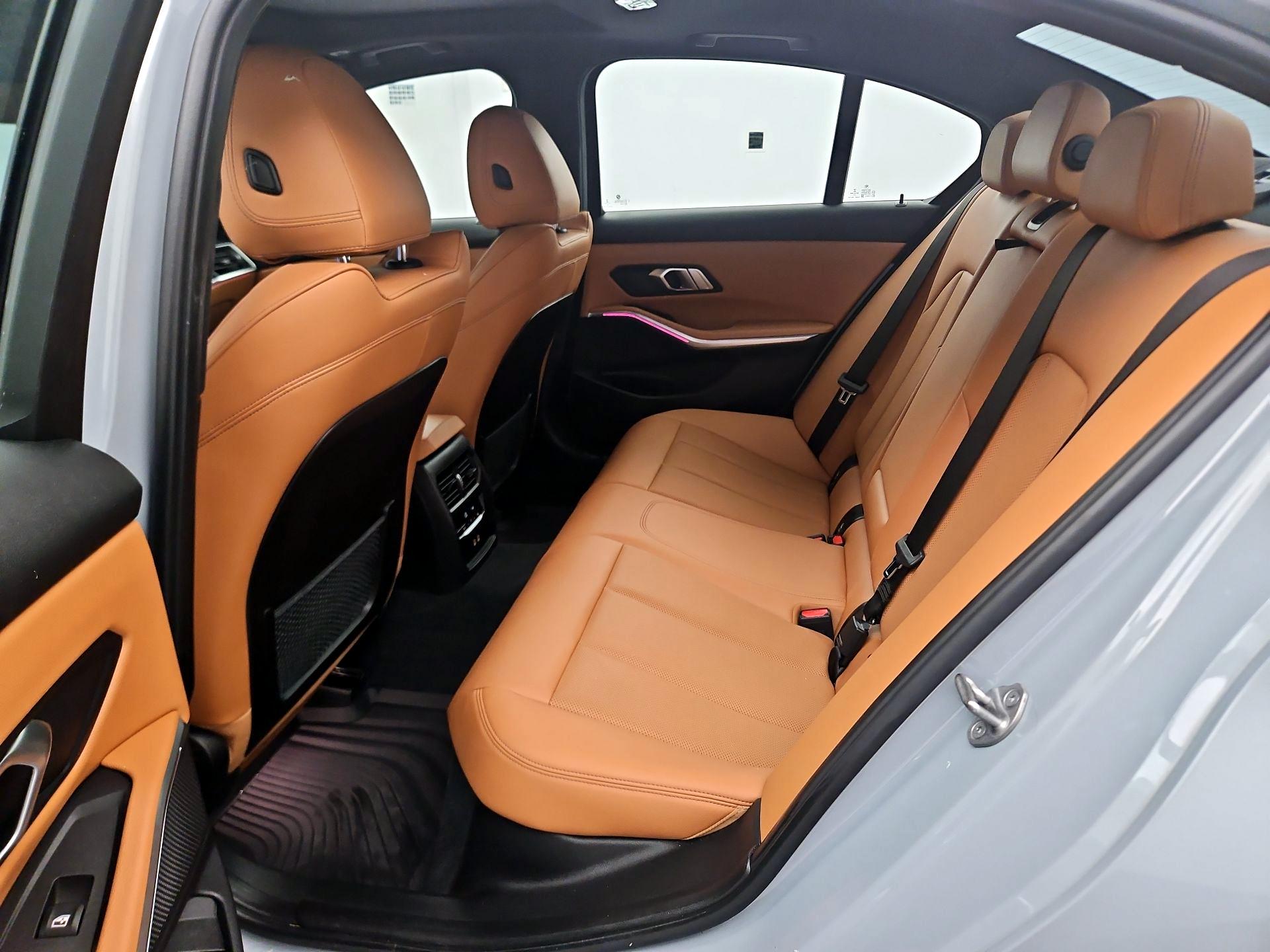 Thumbnail: 2023 BMW 3 Series - 16