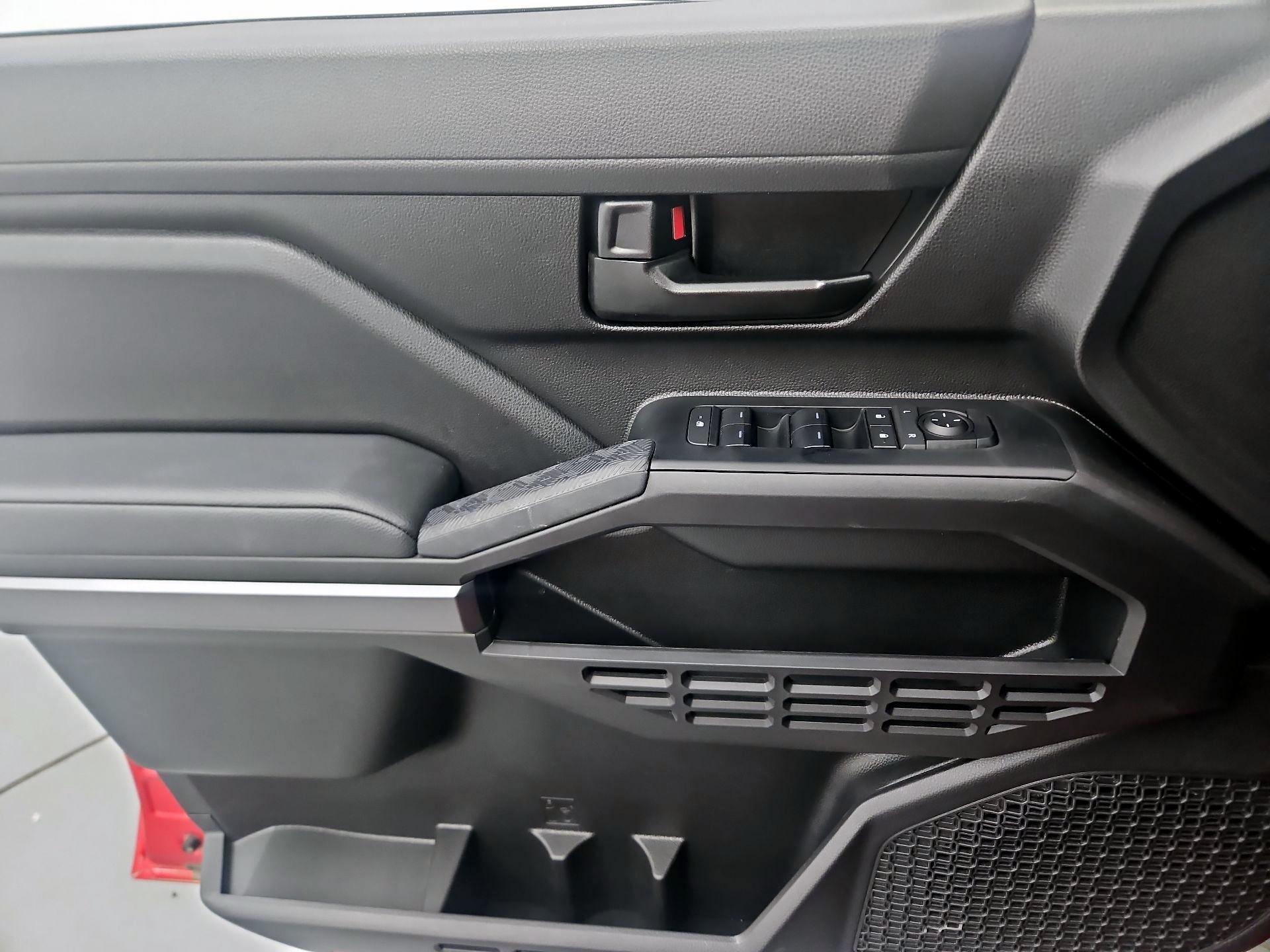 Thumbnail: 2025 Toyota Tacoma - 12