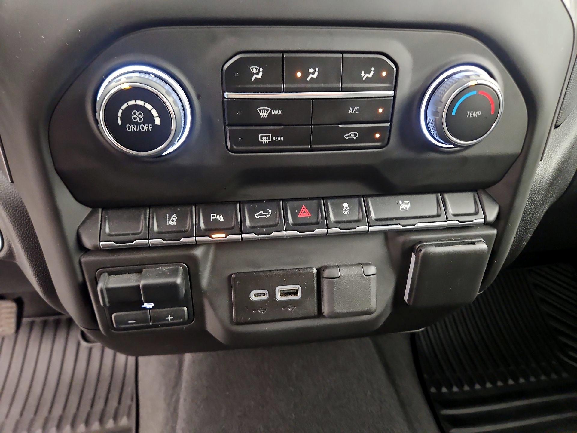 Thumbnail: 2024 Chevrolet Silverado 2500 - 16