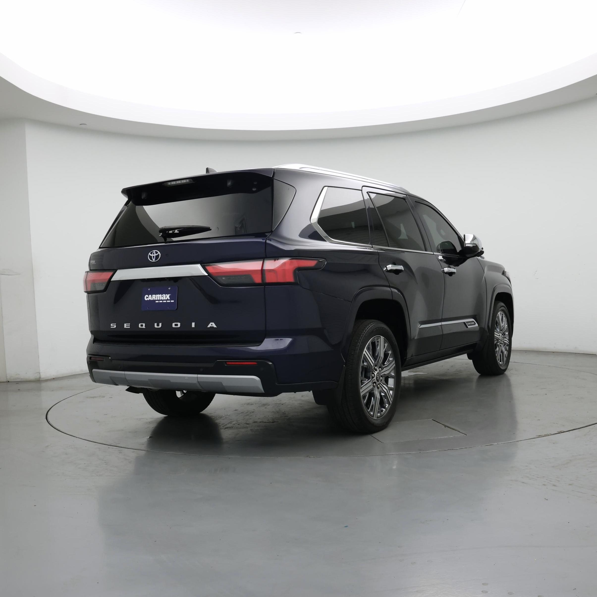 Thumbnail: 2024 Toyota Sequoia - 8