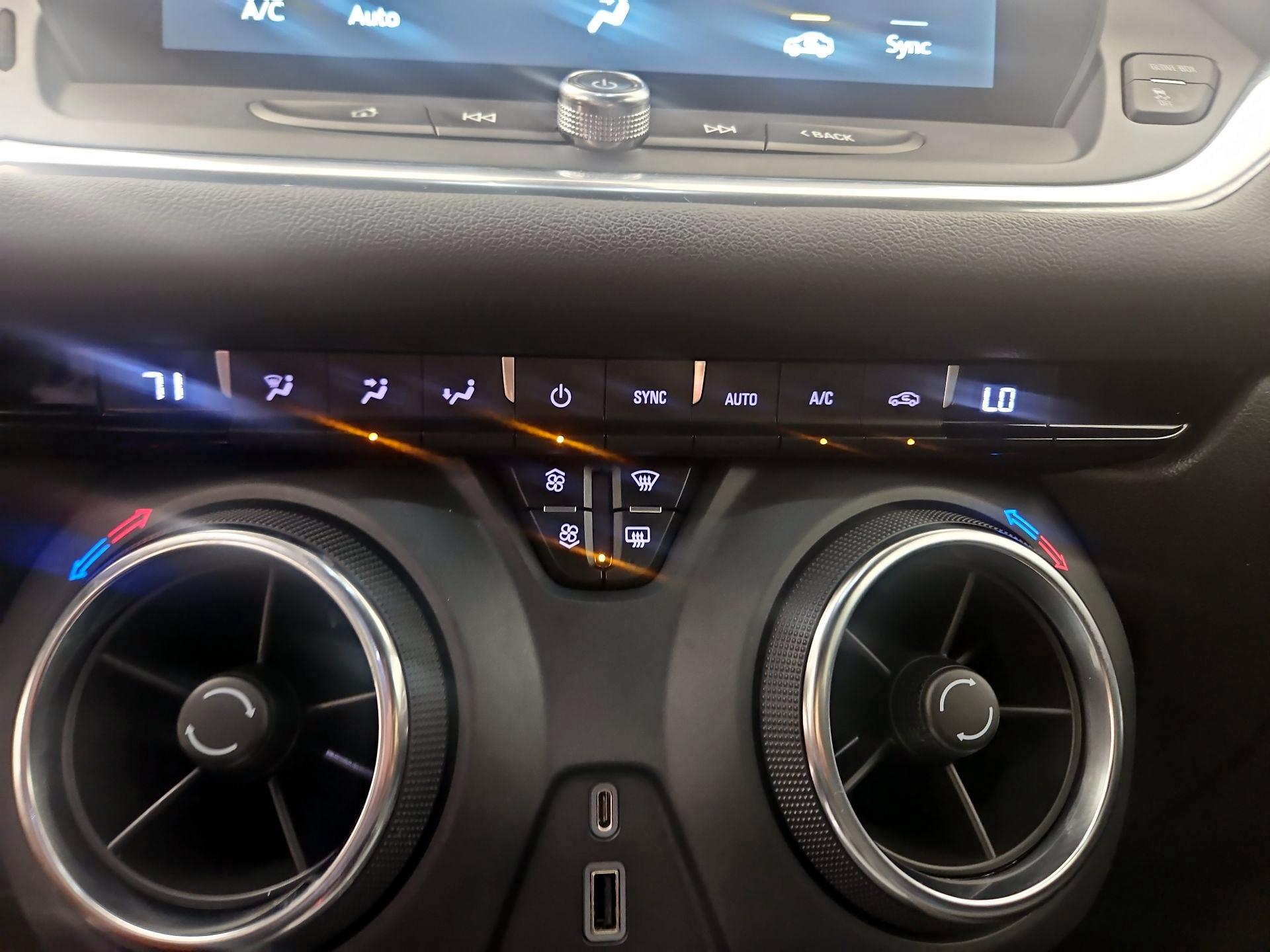 Thumbnail: 2023 Chevrolet Blazer - 16