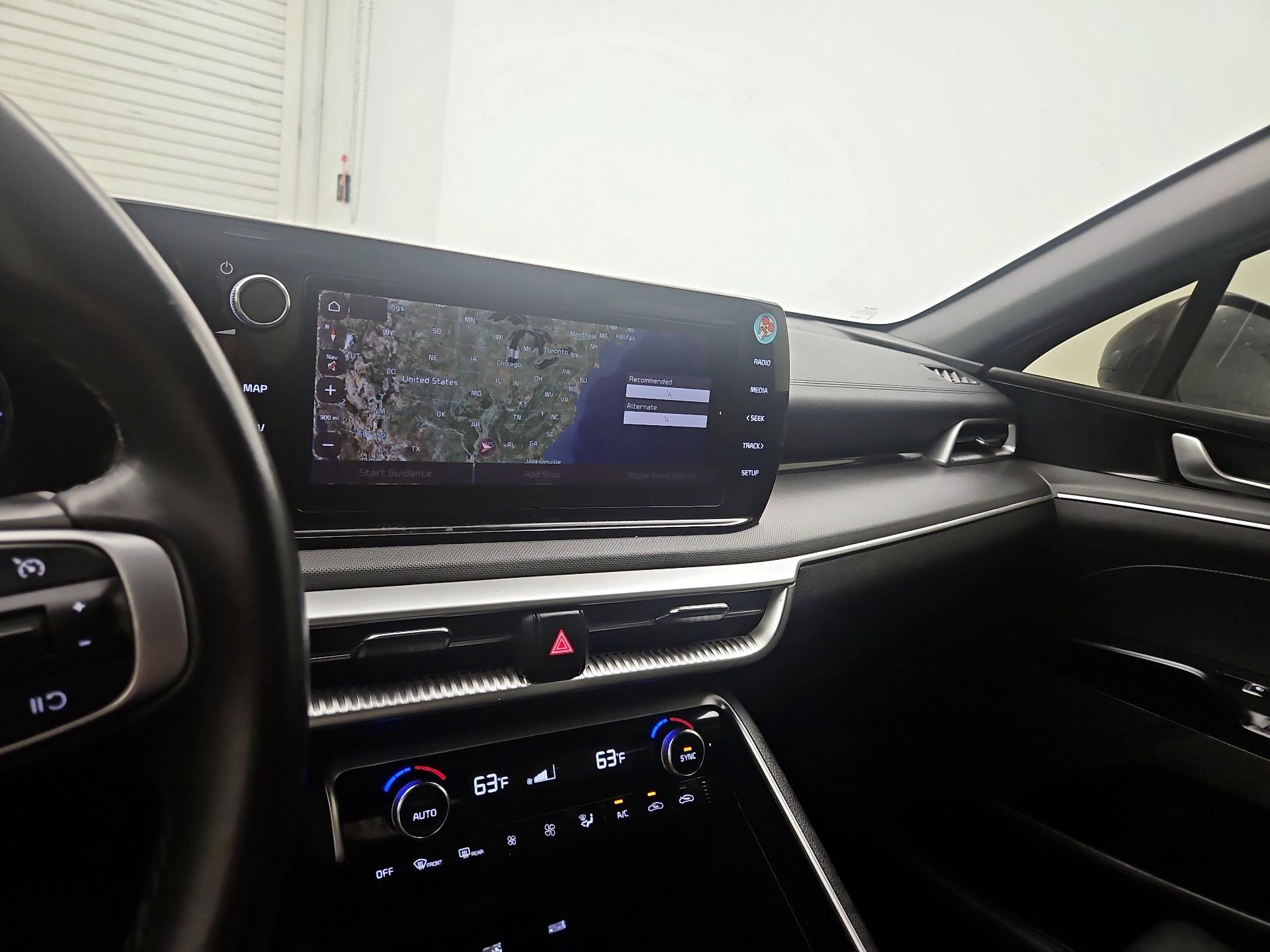 Thumbnail: 2022 Kia K5 - 14