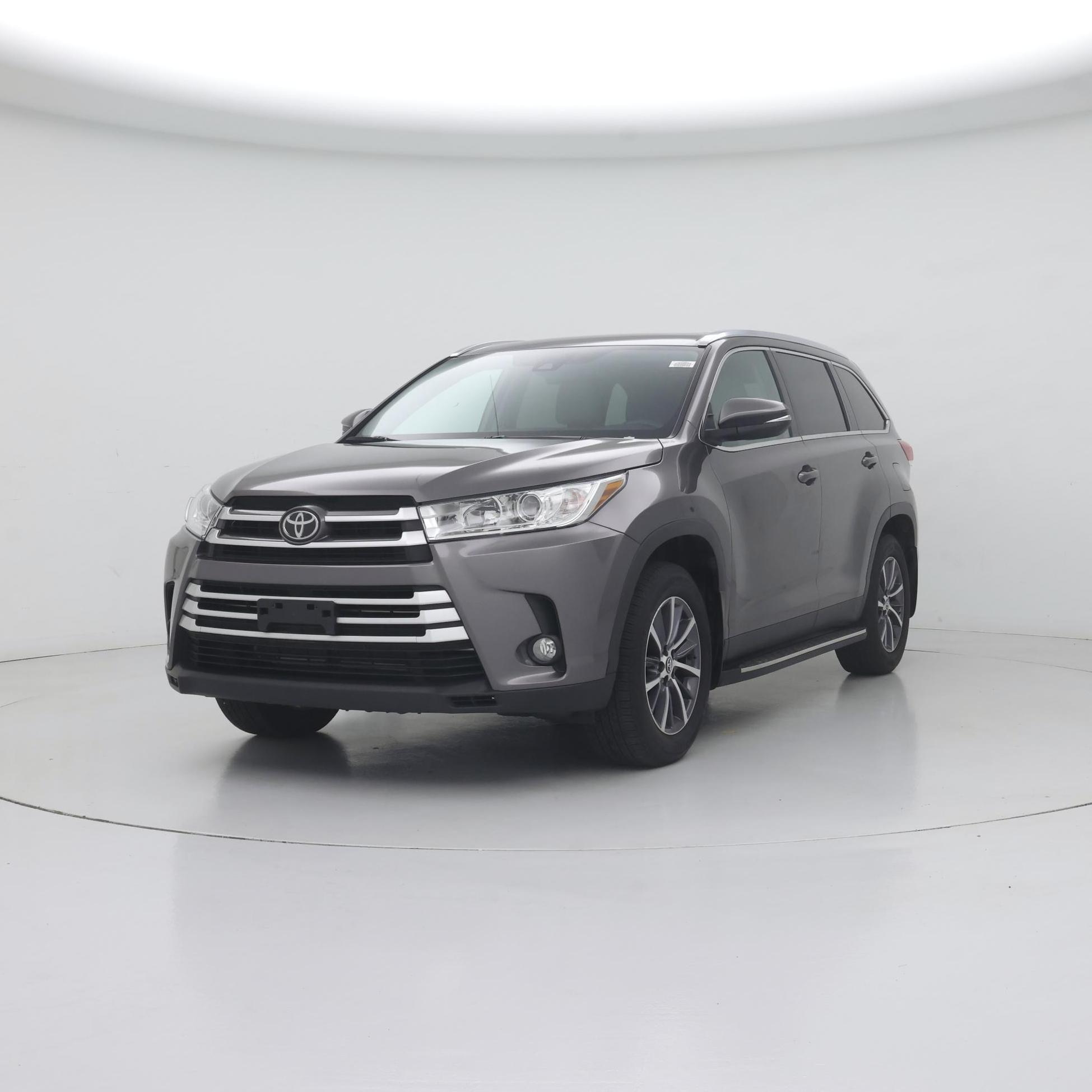 Thumbnail: 2019 Toyota Highlander - 4