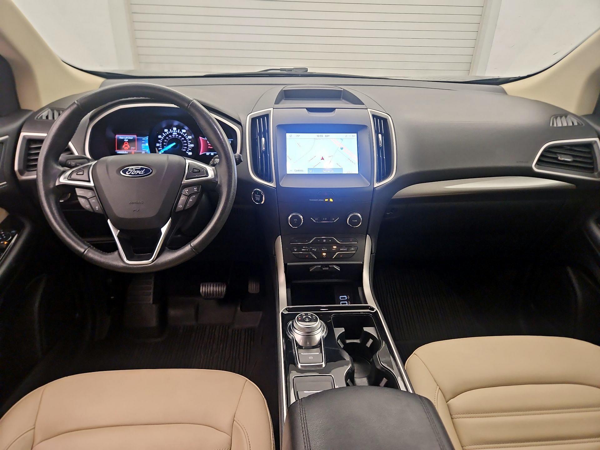 Thumbnail: 2020 Ford Edge - 9