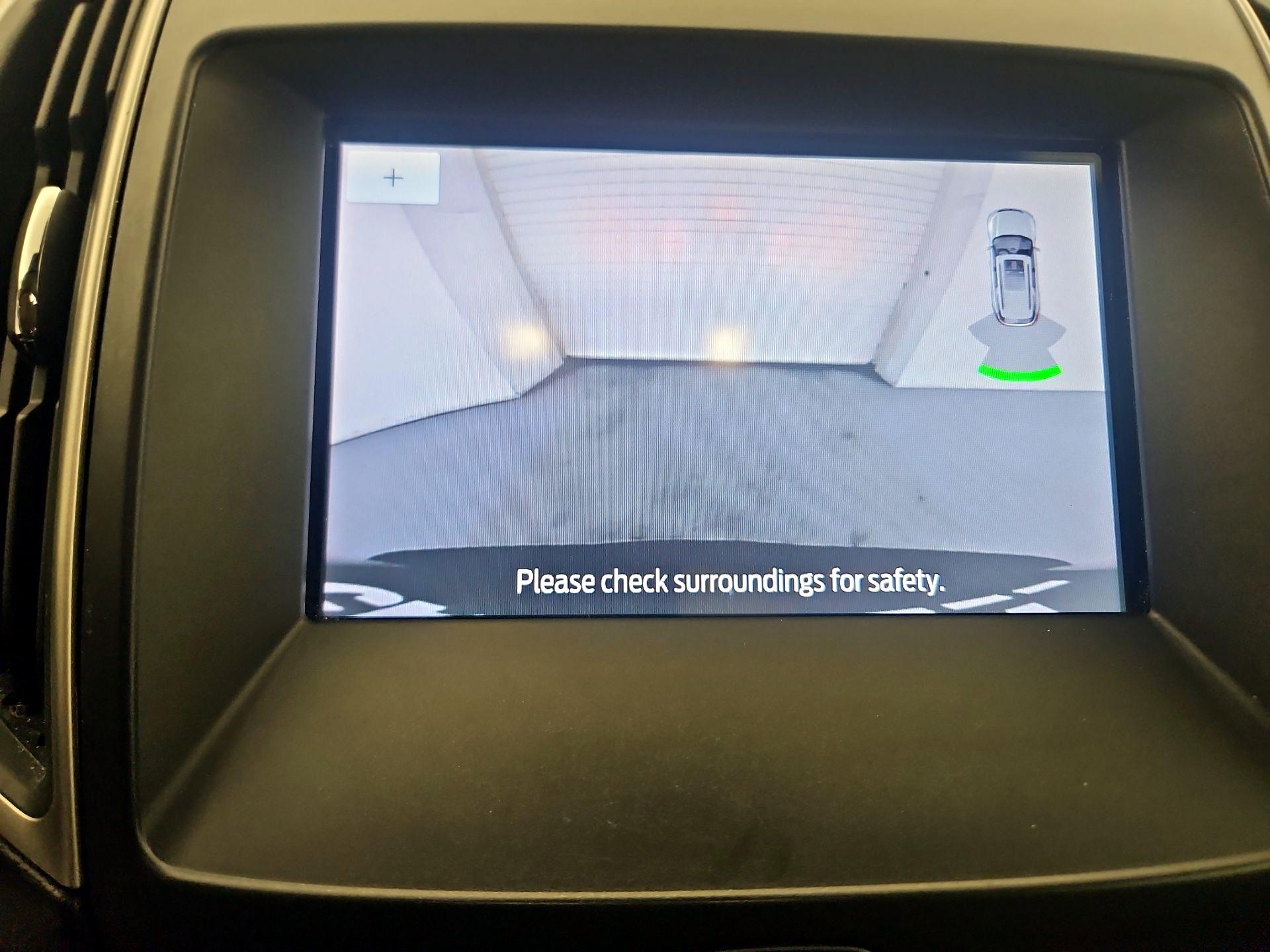 Thumbnail: 2020 Ford Edge - 15