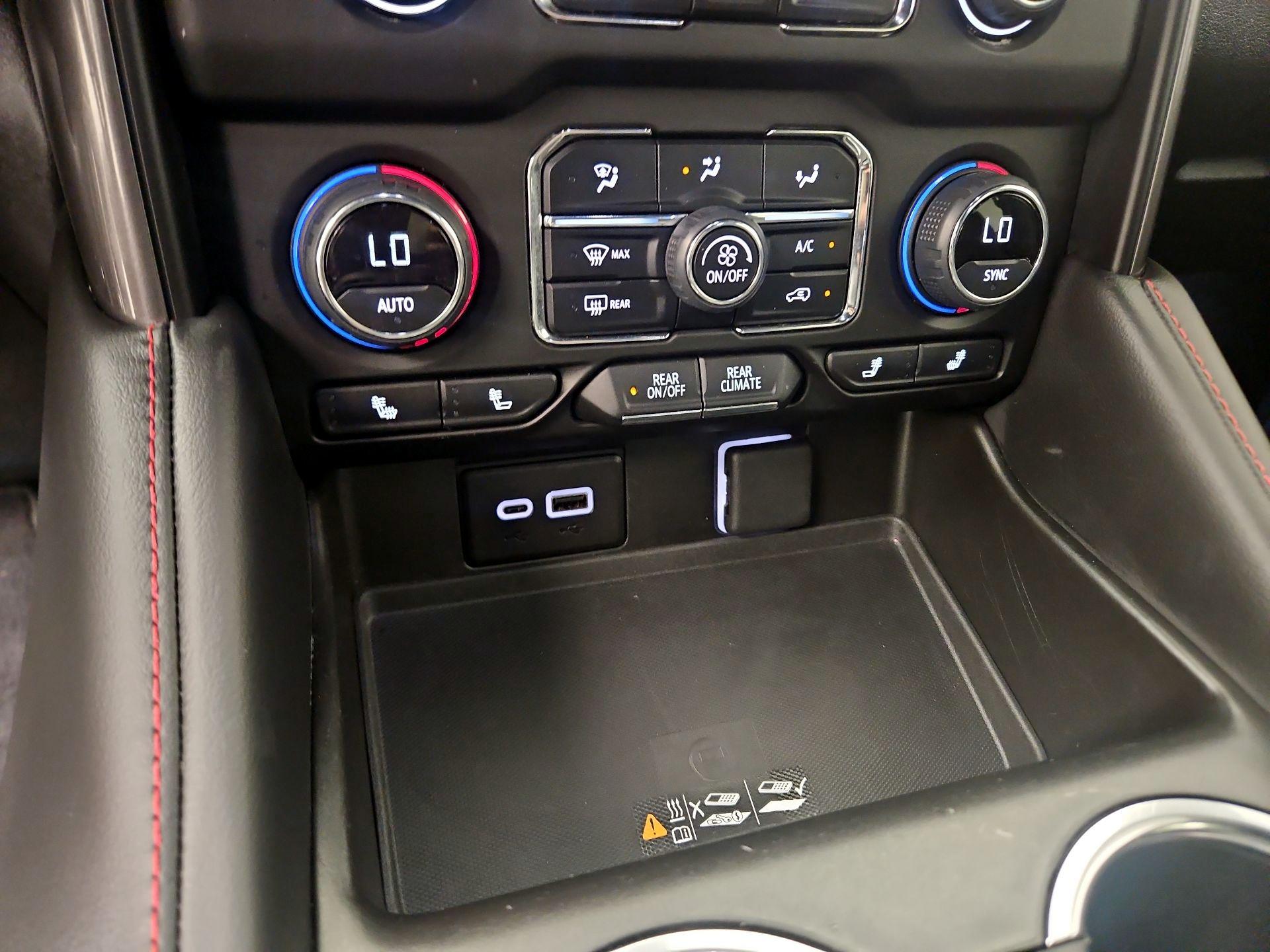 Thumbnail: 2024 Chevrolet Tahoe - 16