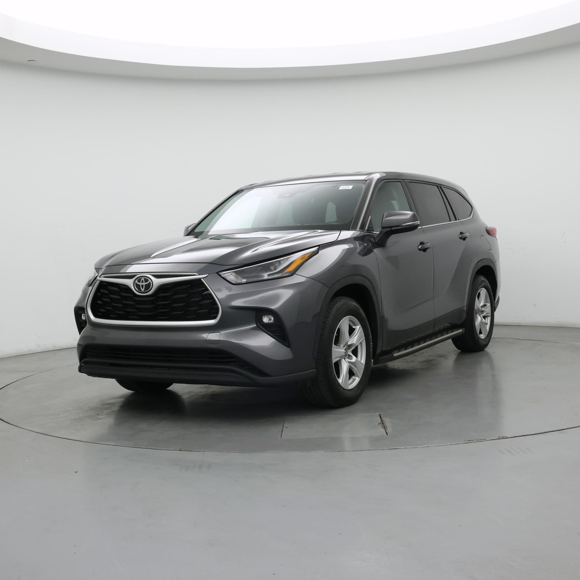 Thumbnail: 2022 Toyota Highlander - 4