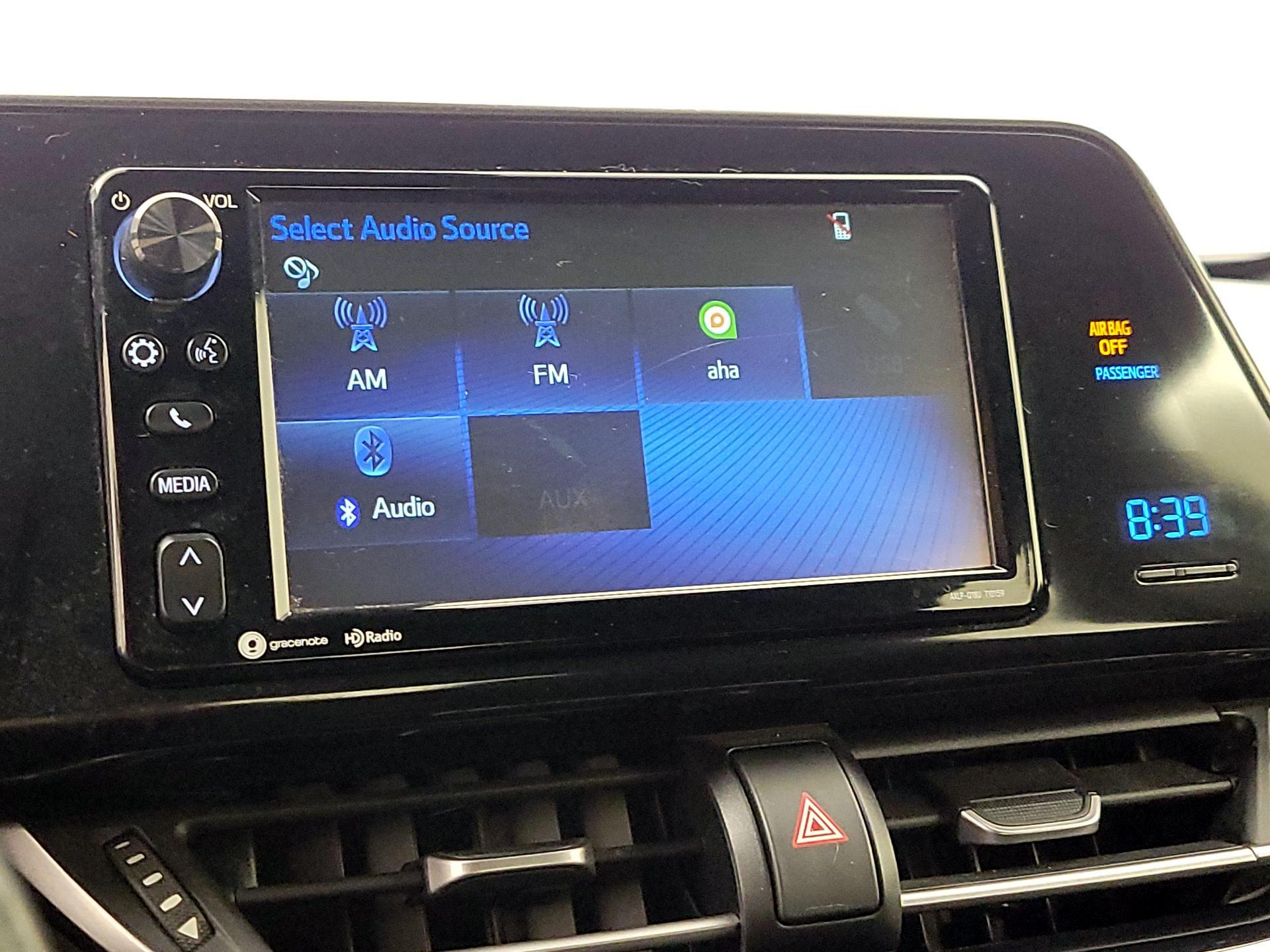 Thumbnail: 2018 Toyota C-HR - 15