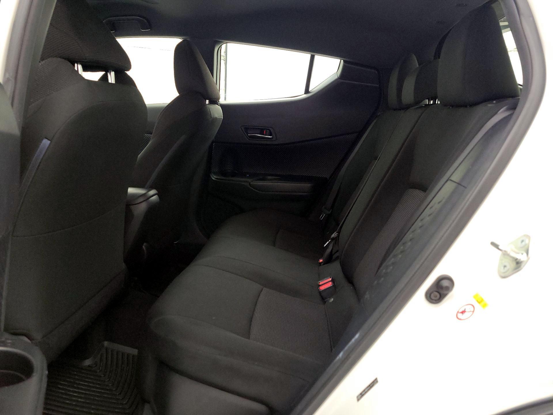 Thumbnail: 2018 Toyota C-HR - 19