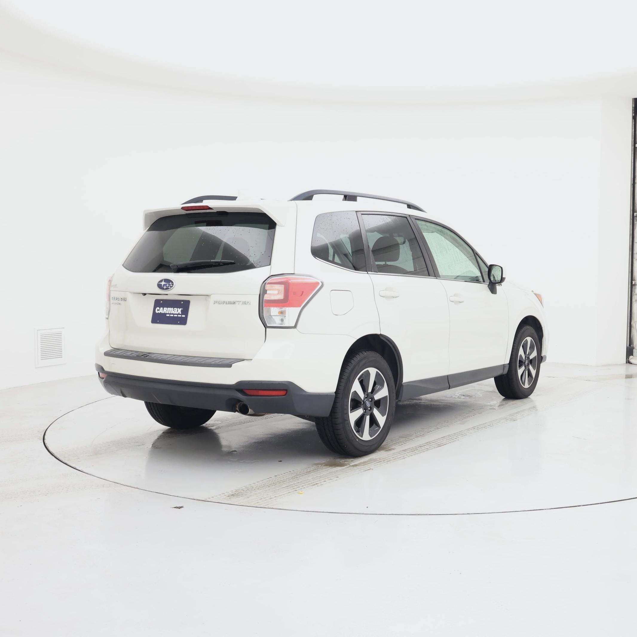 Thumbnail: 2018 Subaru Forester - 8