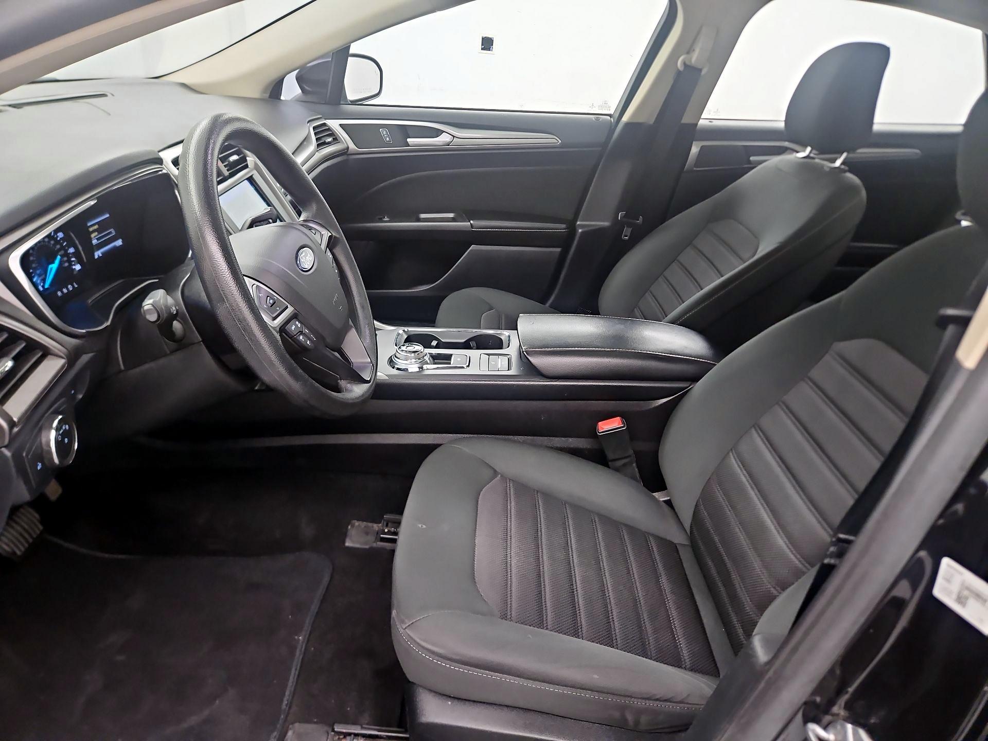 Thumbnail: 2020 Ford Fusion - 11