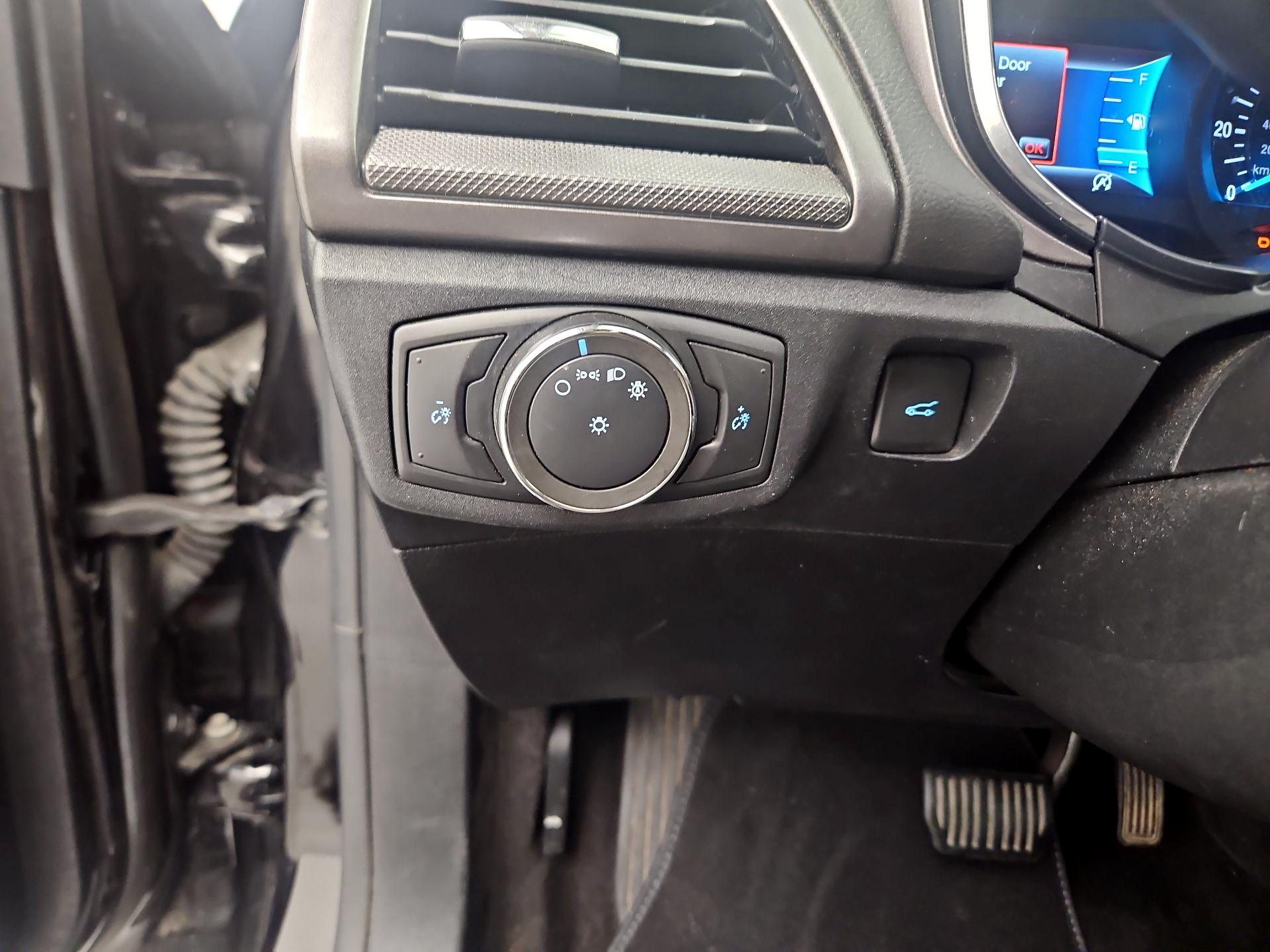 Thumbnail: 2020 Ford Fusion - 13