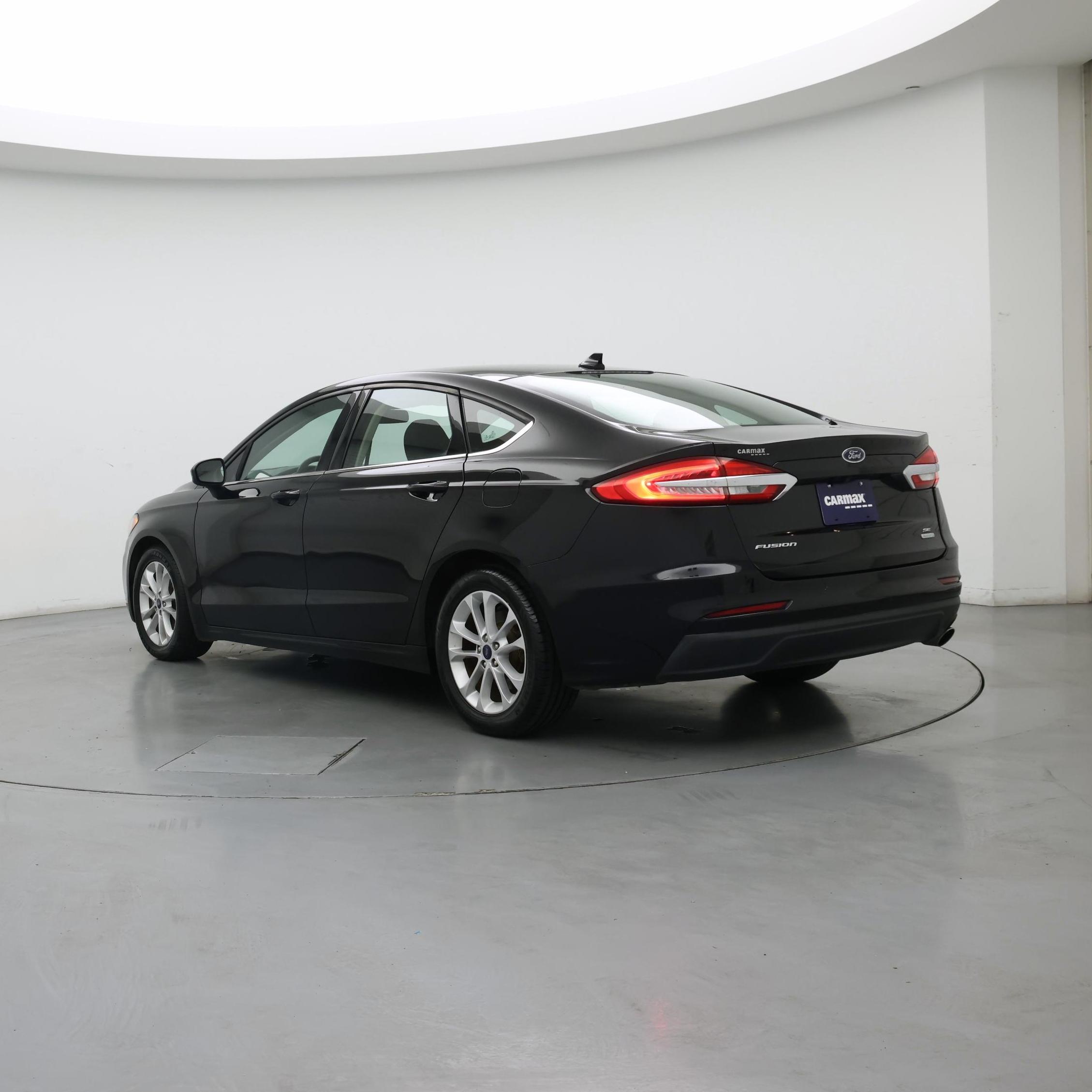 Thumbnail: 2020 Ford Fusion - 2