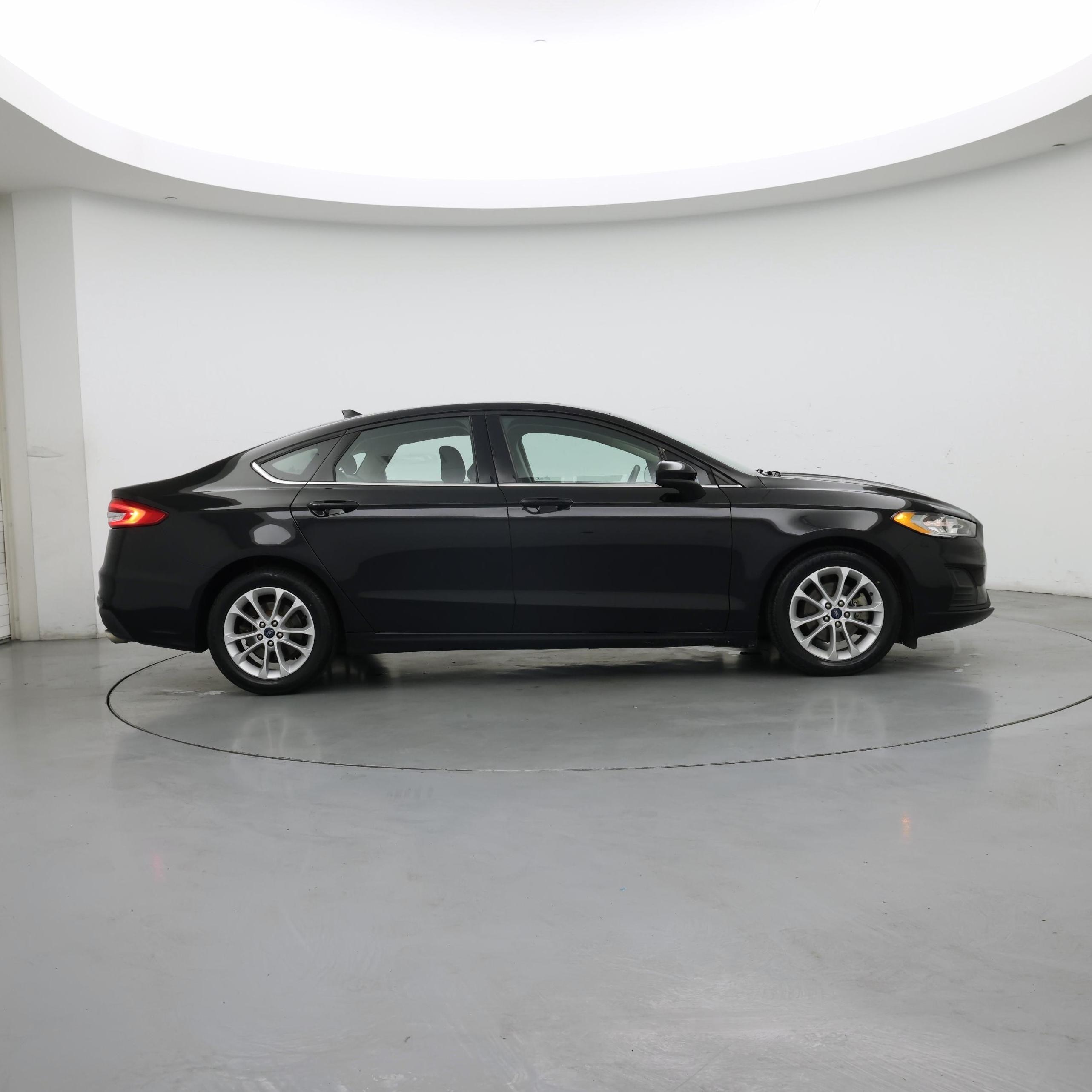 Thumbnail: 2020 Ford Fusion - 7