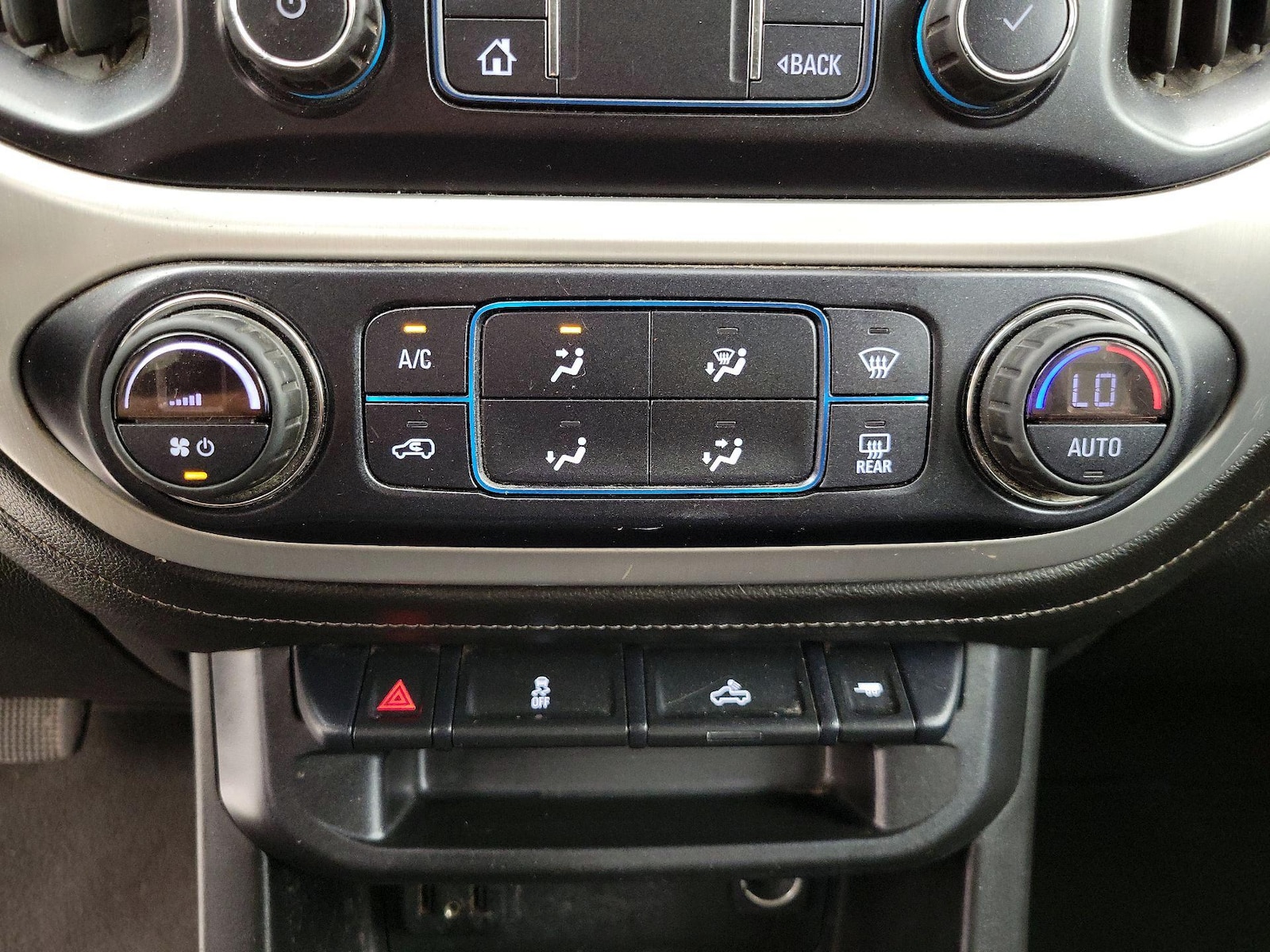 2020 GMC Canyon SLE - Photo 17