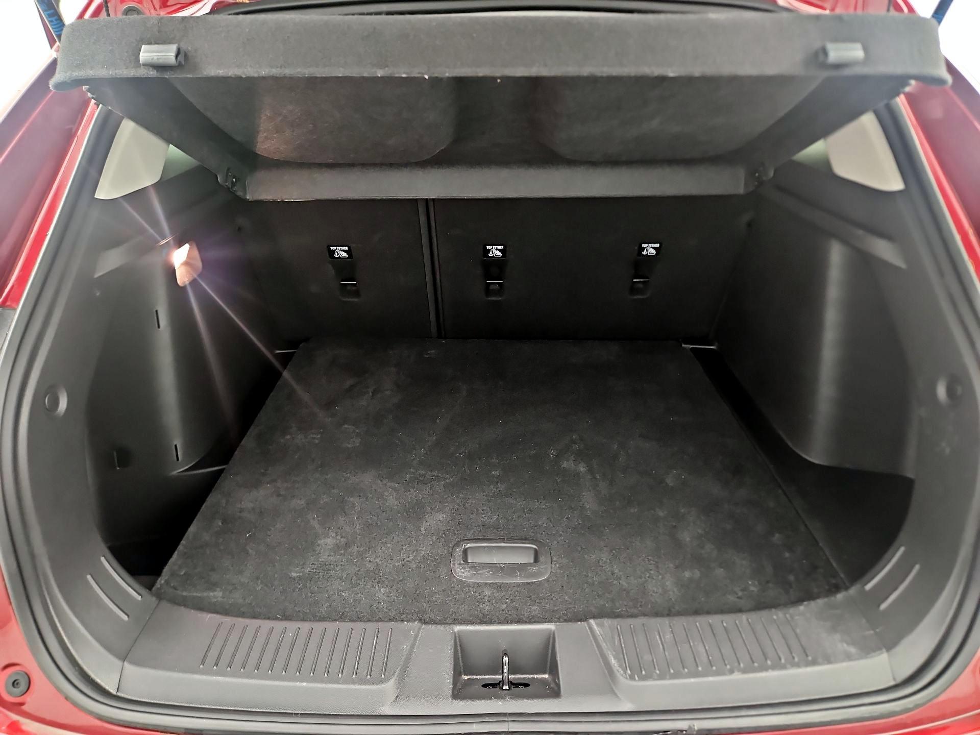 Thumbnail: 2025 Chevrolet Trax - 17