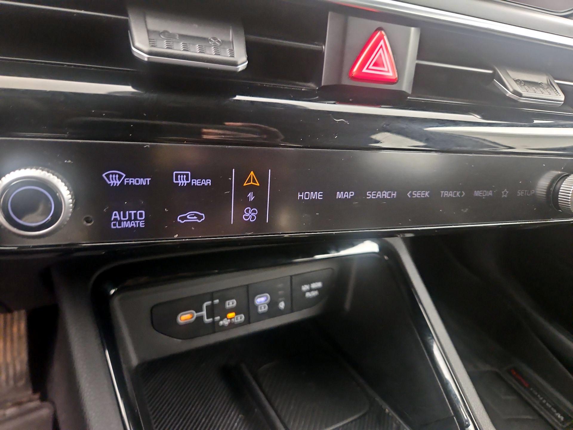 Thumbnail: 2025 Kia K5 - 16