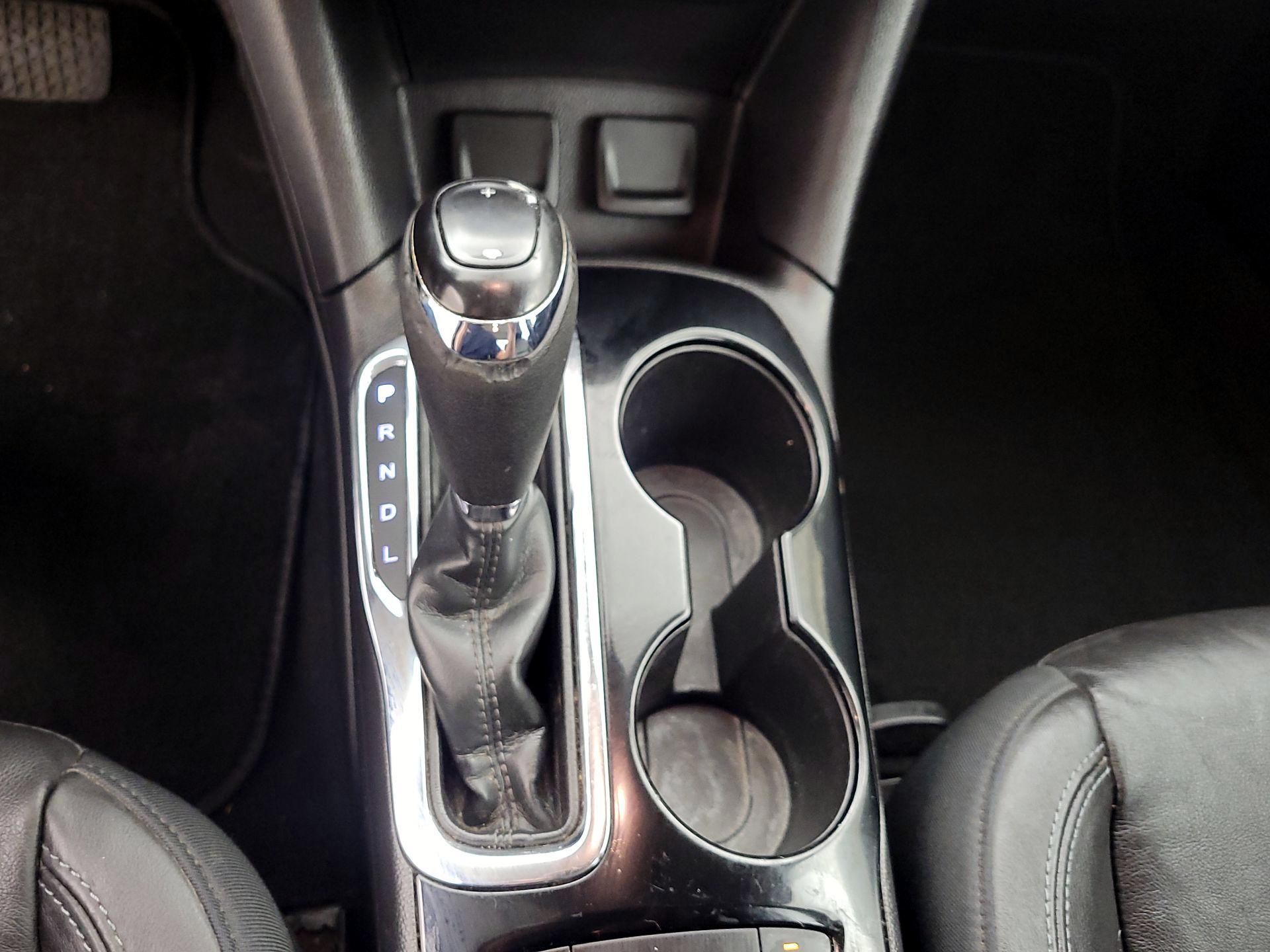 Thumbnail: 2017 Chevrolet Cruze - 17