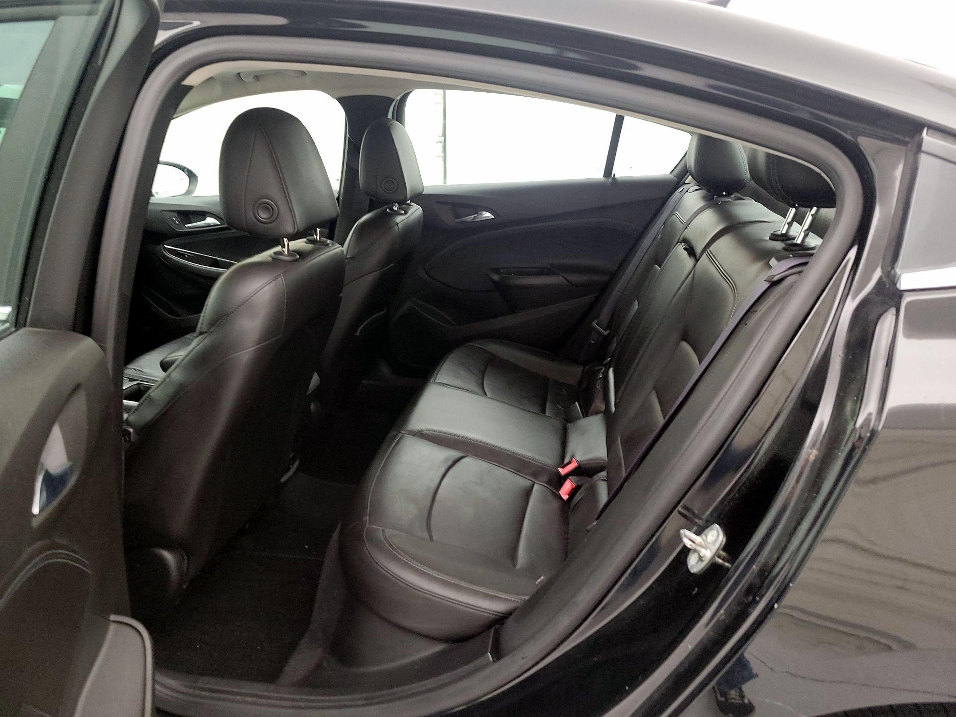 Thumbnail: 2017 Chevrolet Cruze - 20